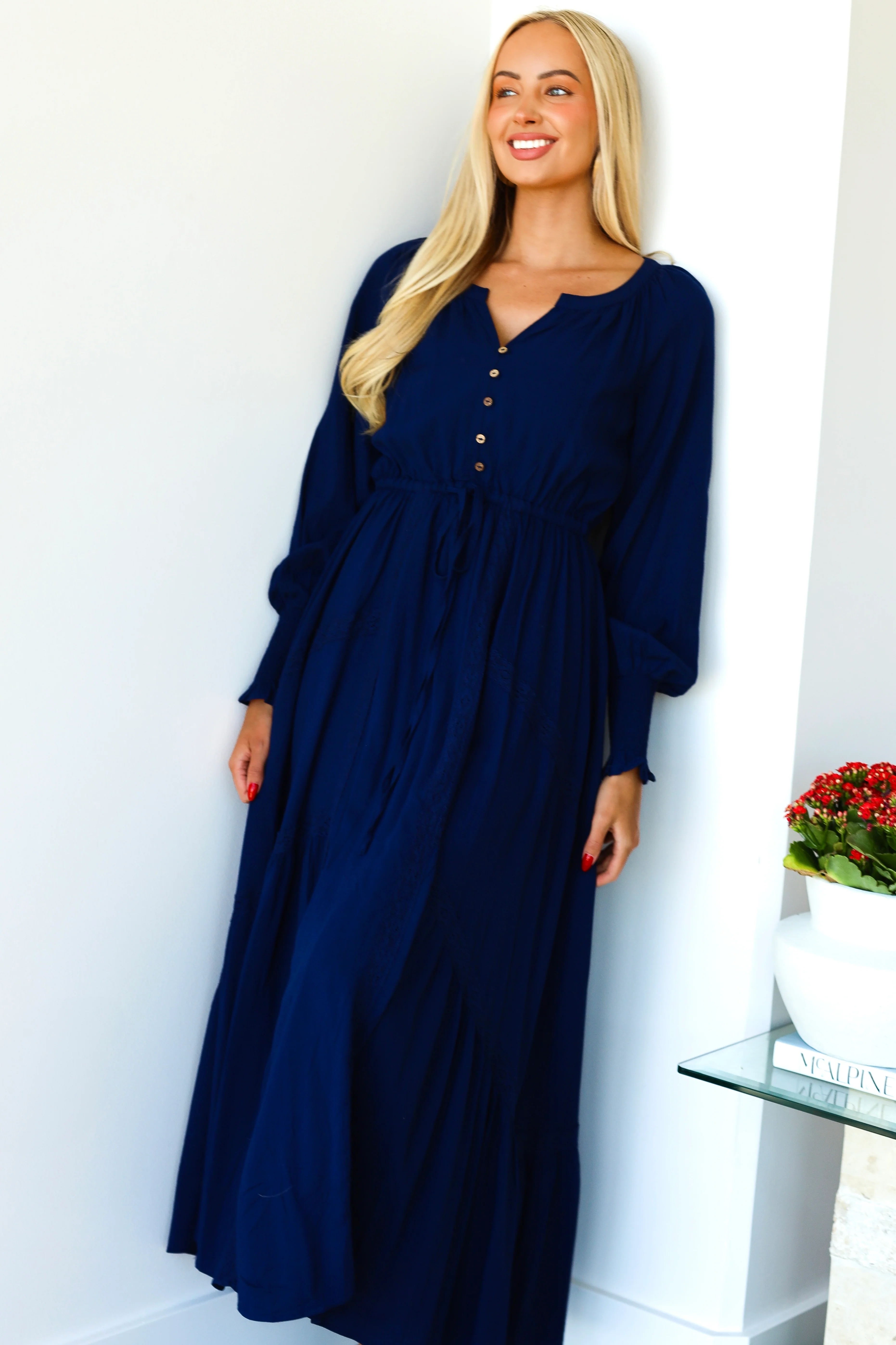 The Mari Navy Dresses - XNAUWBI