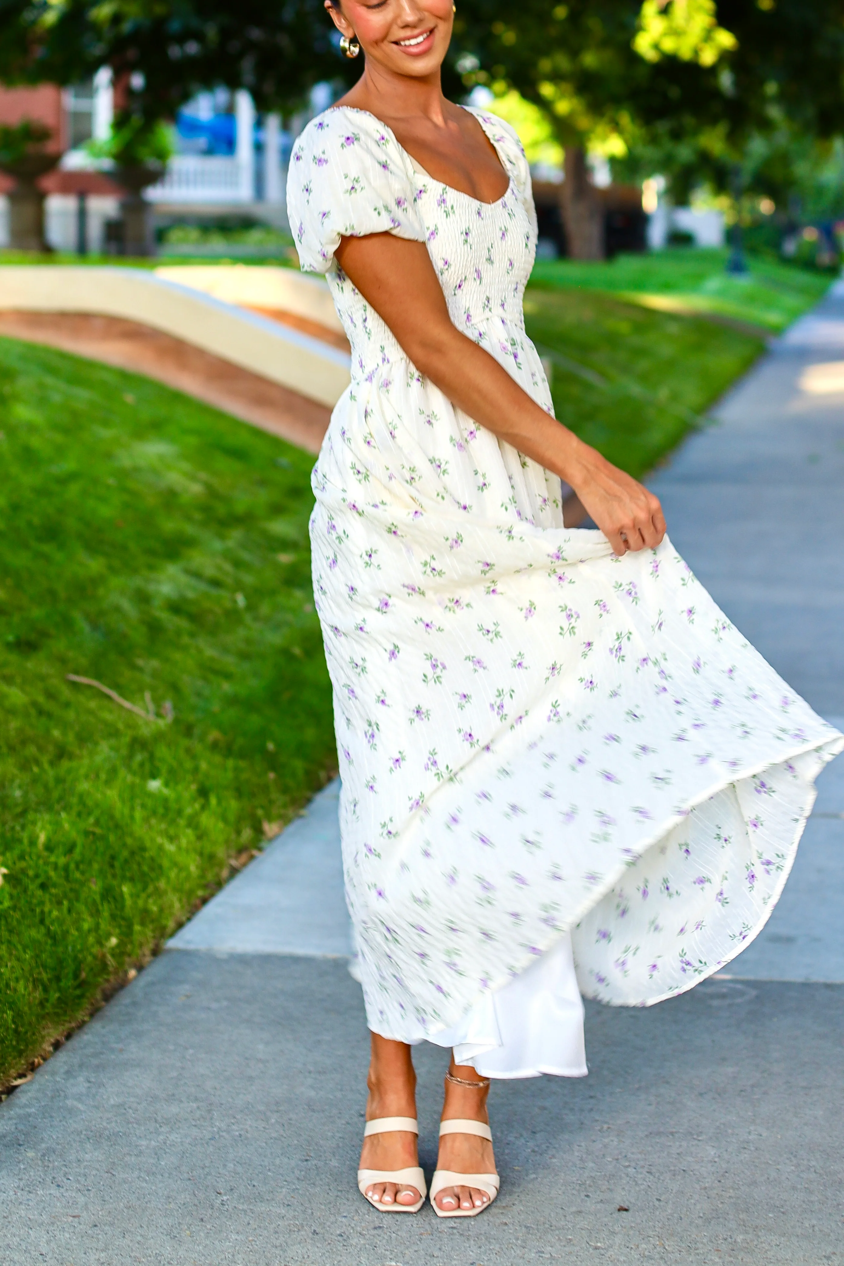 The Miley Bits of Lavender Dresses - XNAUWBI