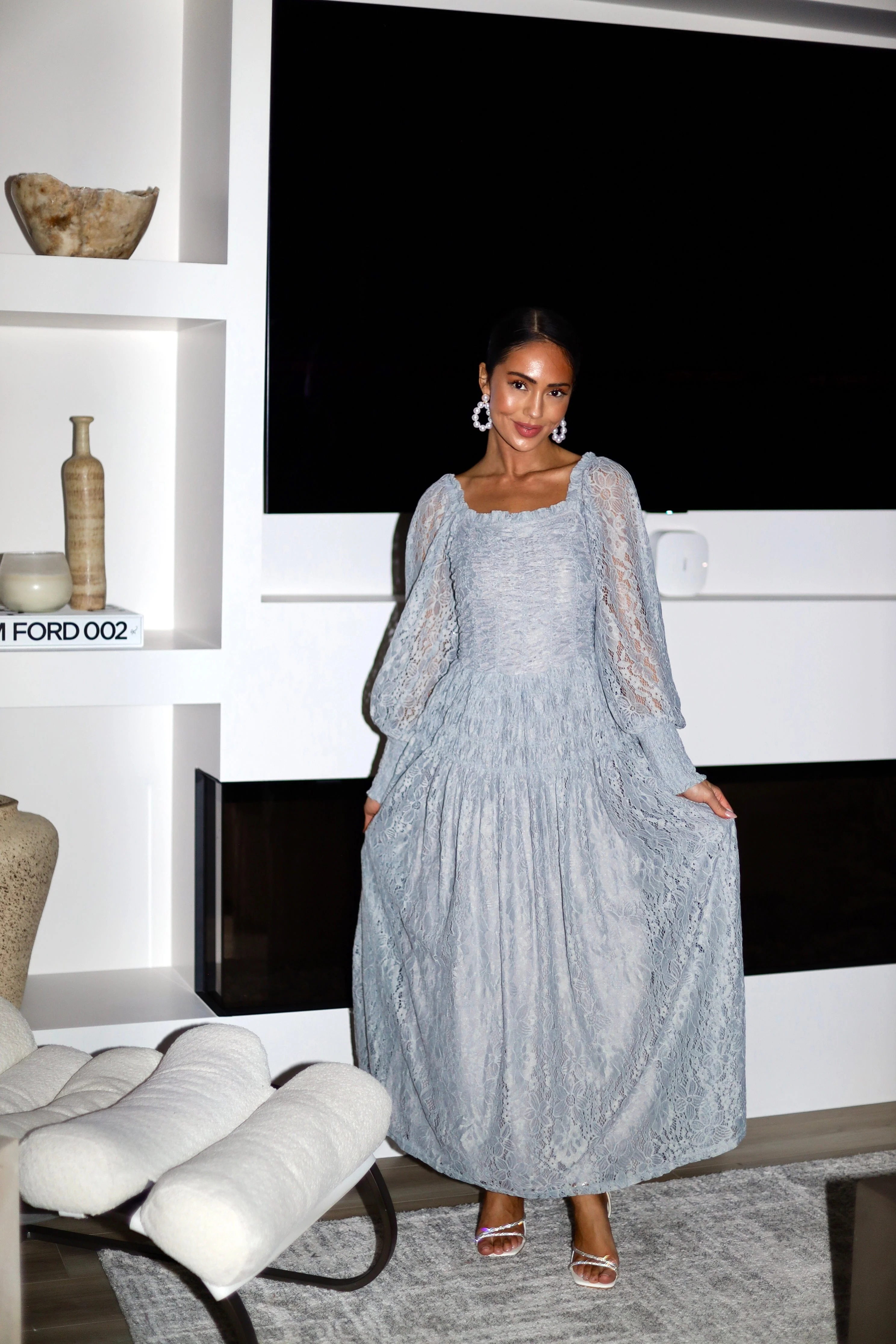 The Connie Grey Lace Dresses - XNAUWBI