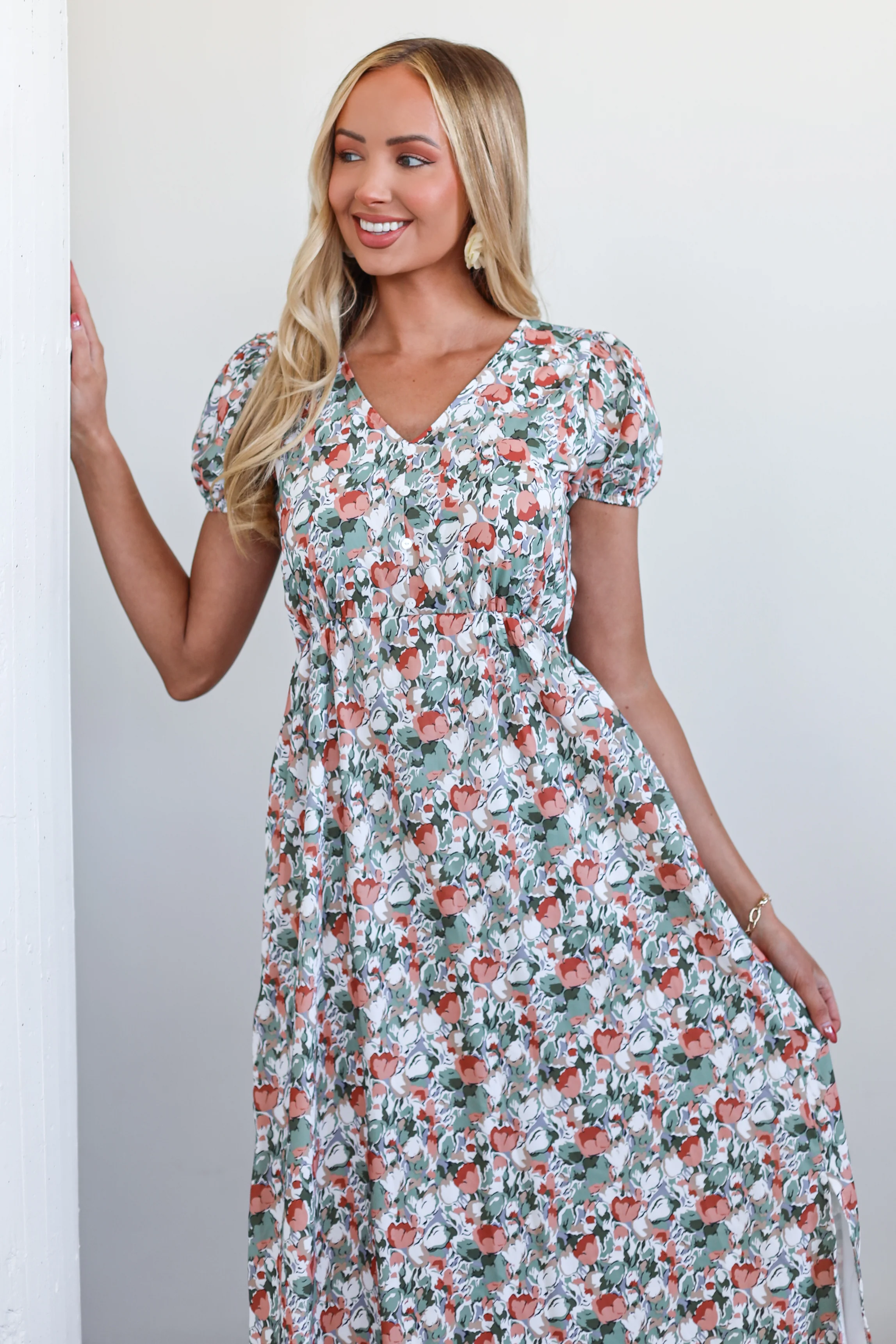 The Preston Tropicana Tulip Dresses - XNAUWBI