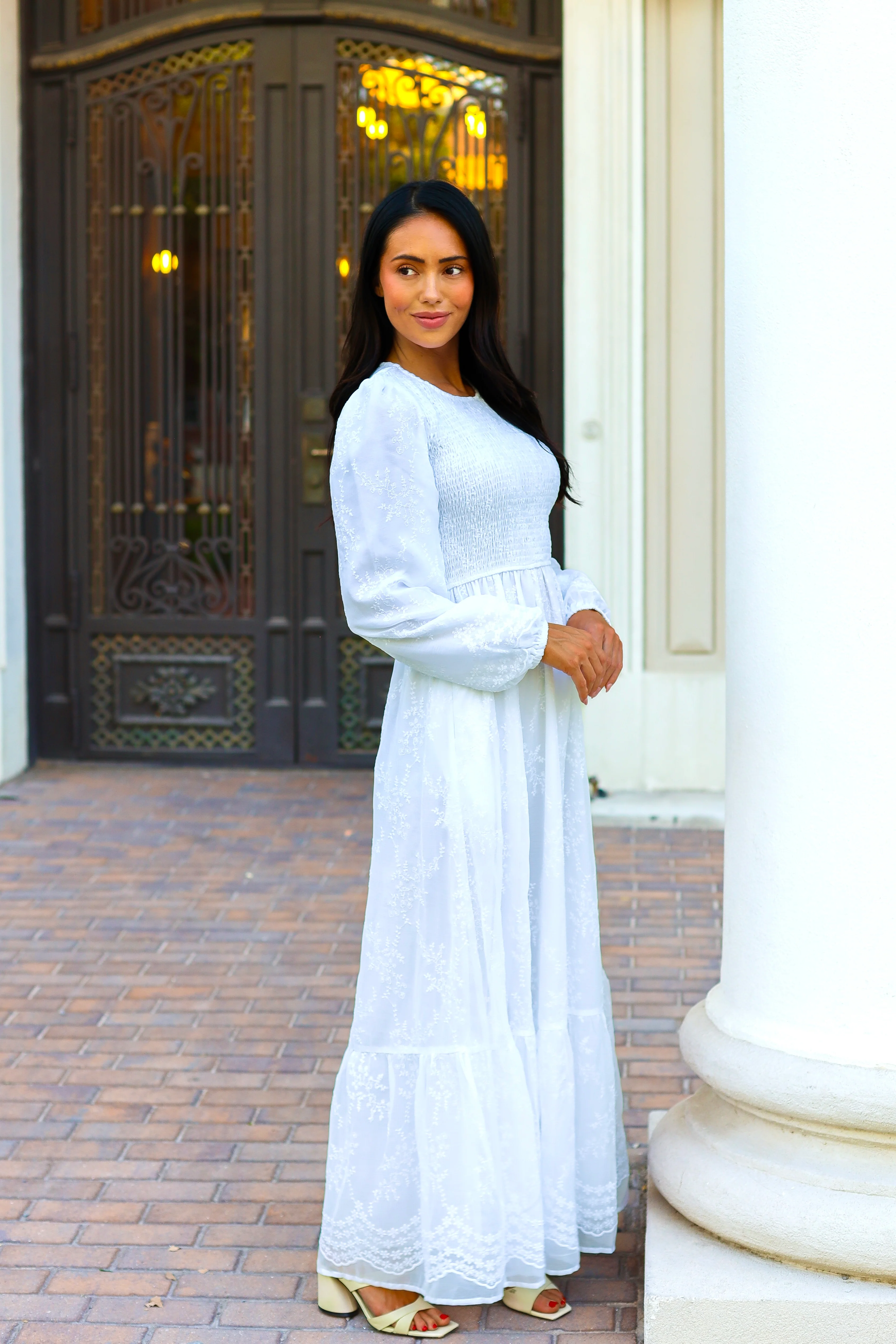 The Memrie Pure White Dresses - XNAUWBI