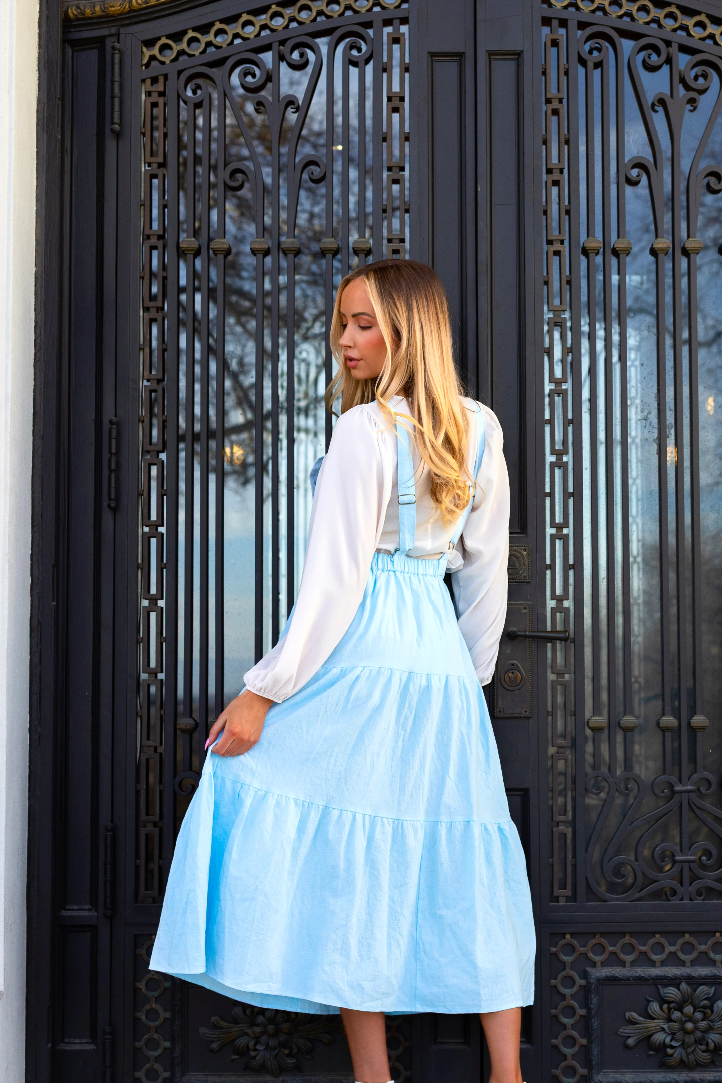 The Camdyn Pastel Blue Dresses - XNAUWBI