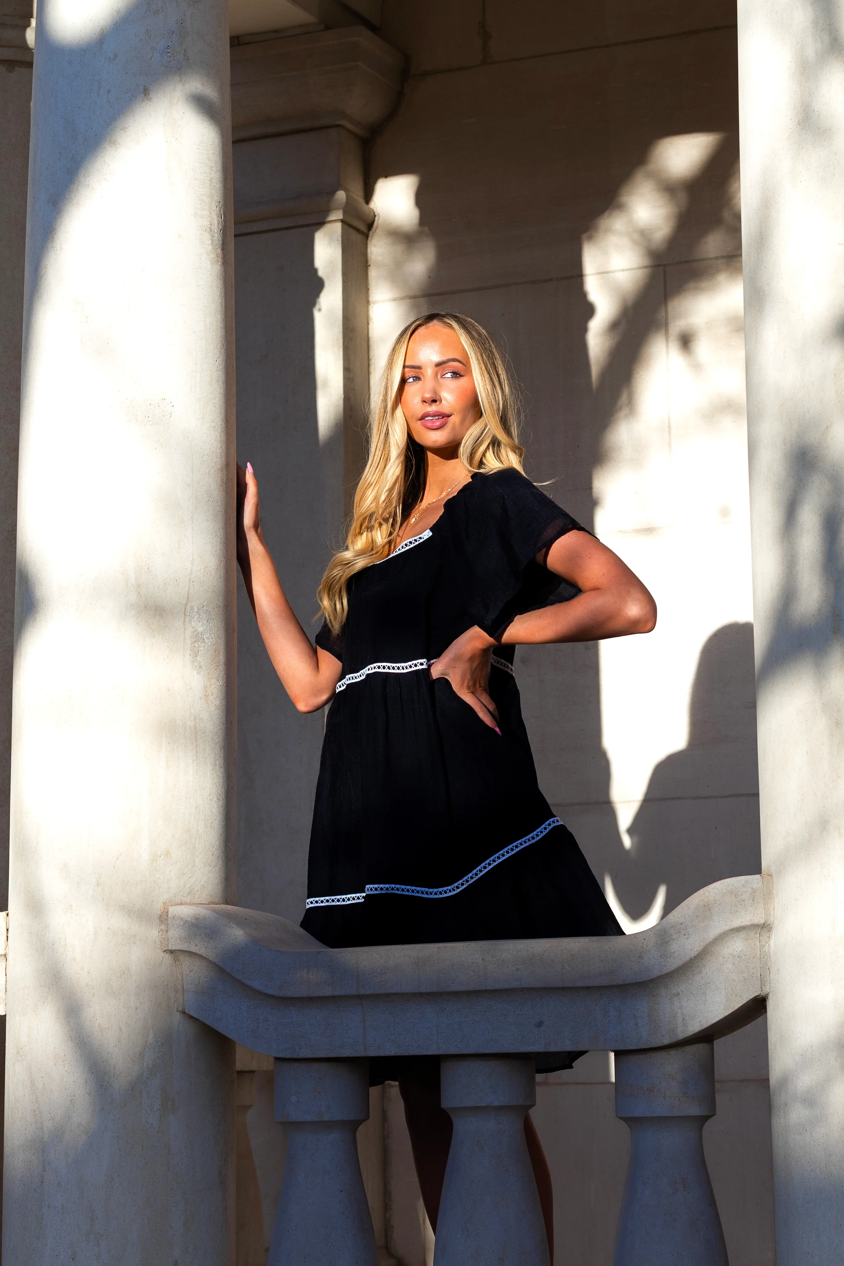 The Atlas Black Dresses - XNAUWBI