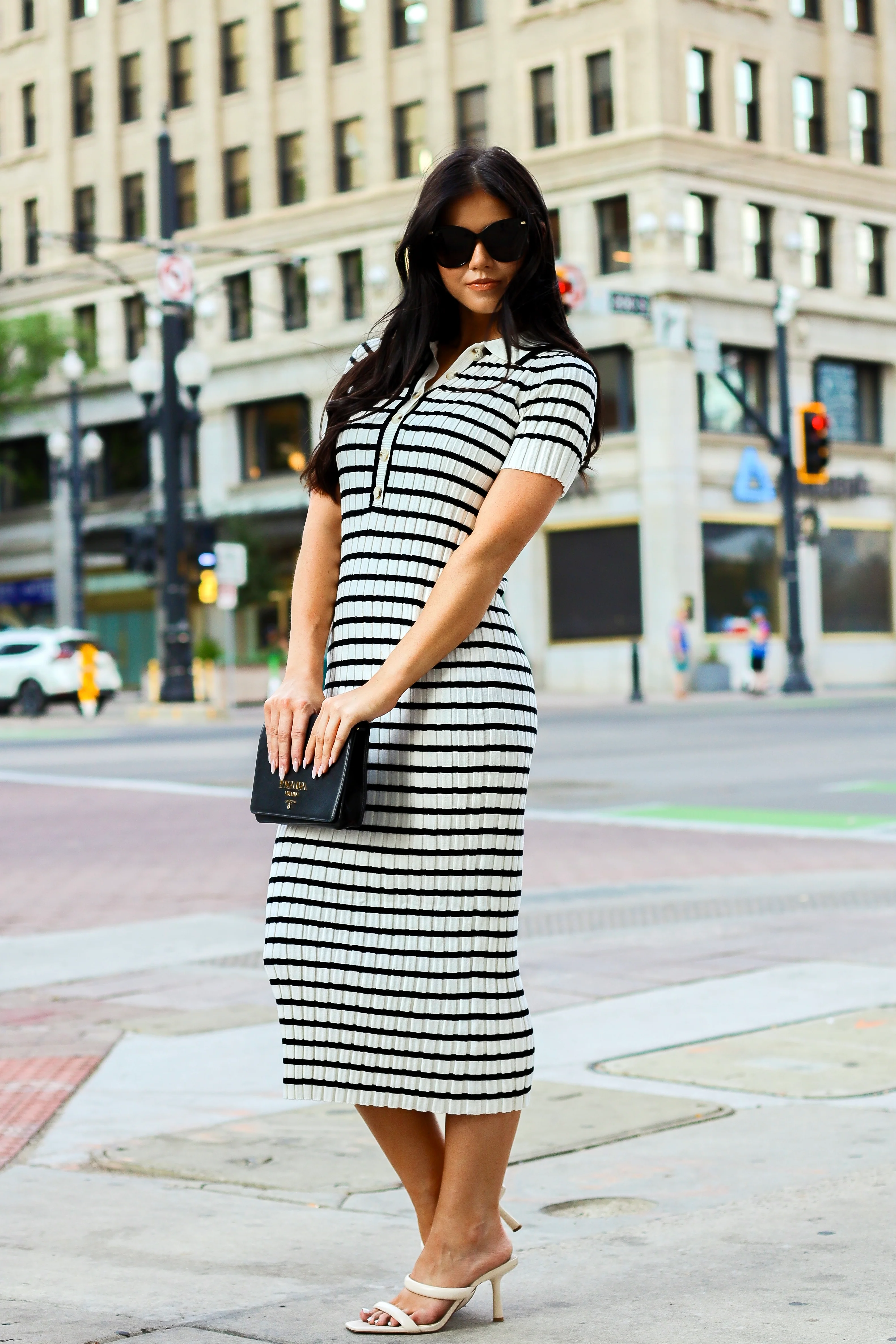 The Theodora Black Striped Dresses - XNAUWBI