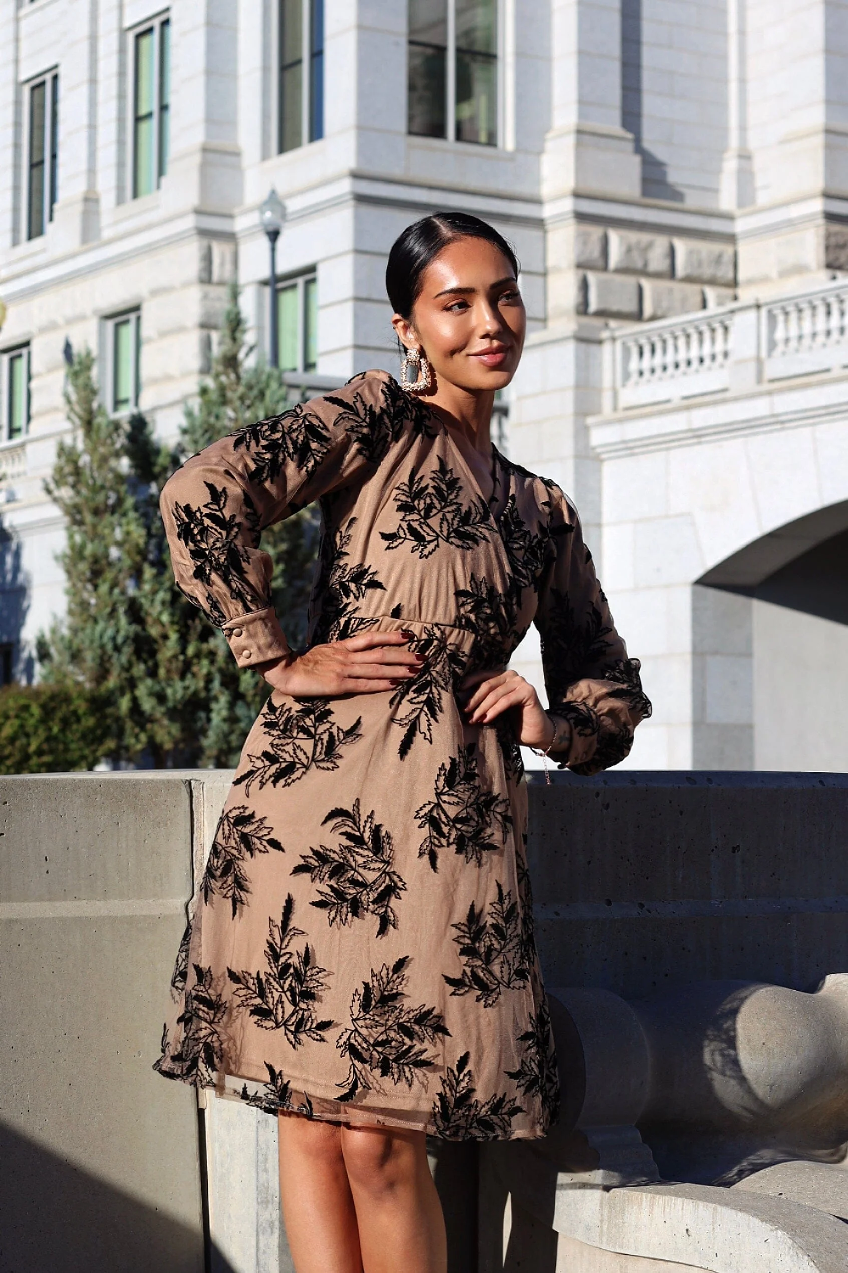 The Monroe Vines Divine Dresses - XNAUWBI