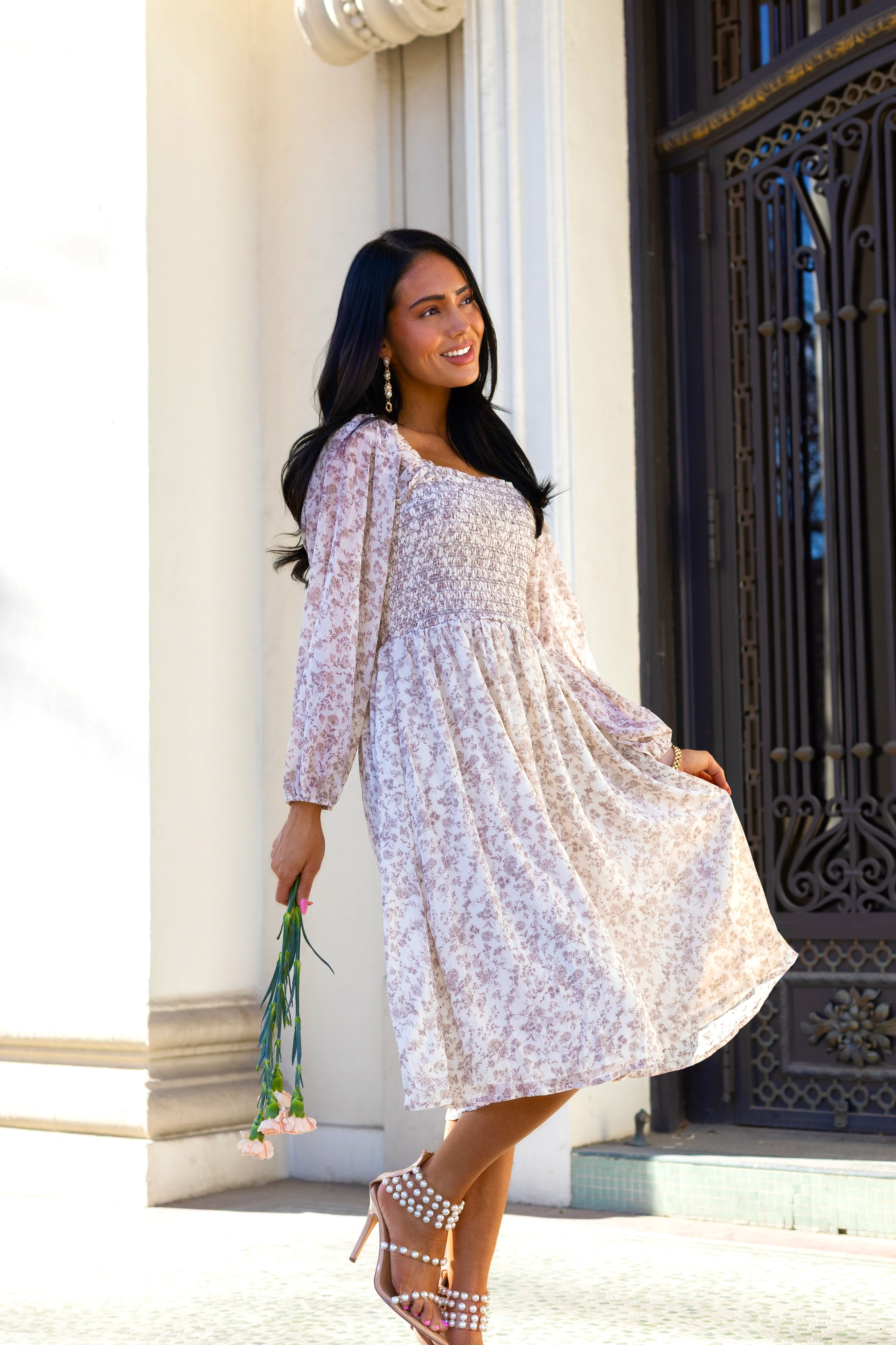 The Audrey Cream/Taupe Floral Dresses - XNAUWBI
