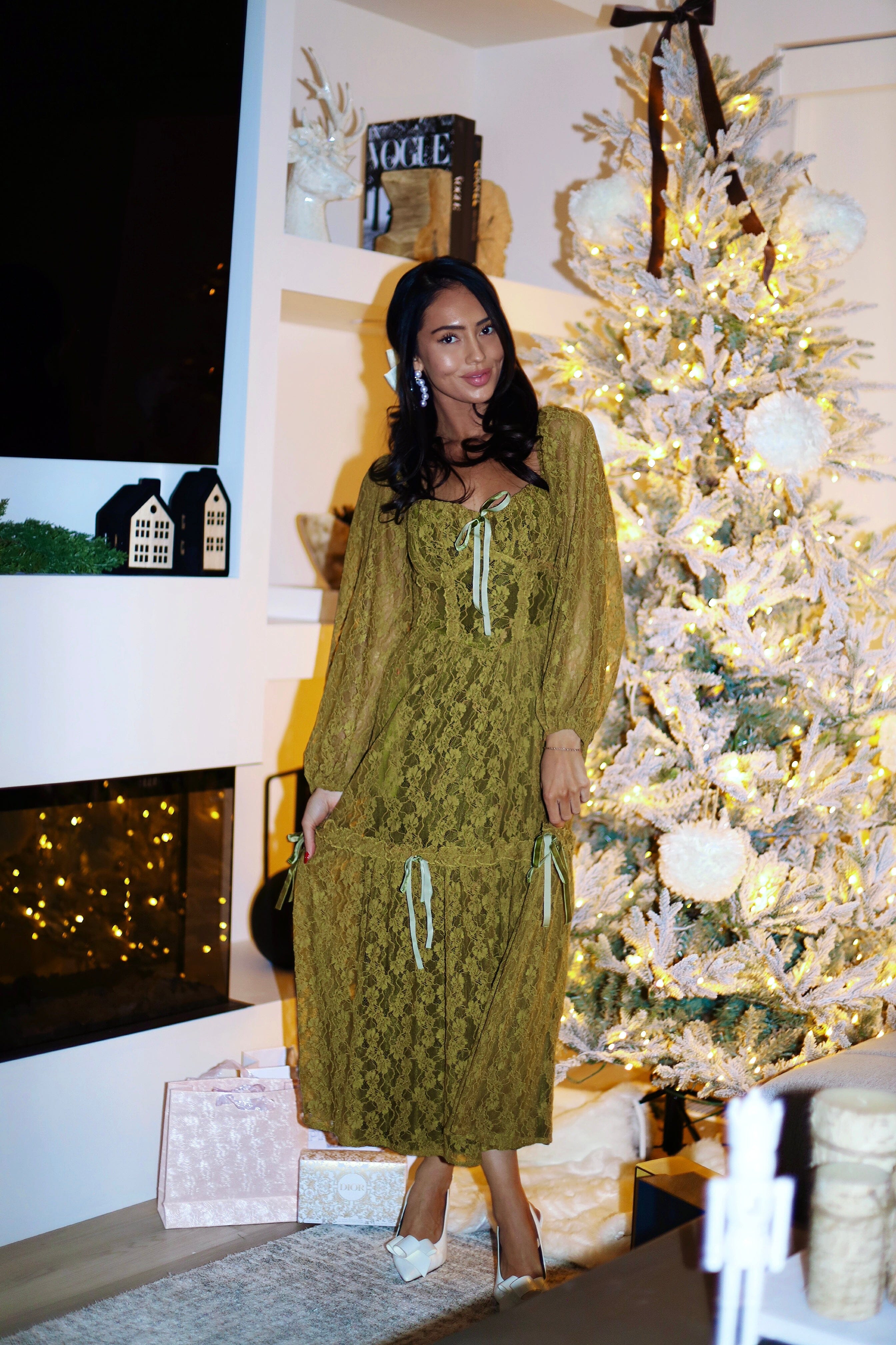 The Halina Olive Velvet Lace Dresses - XNAUWBI