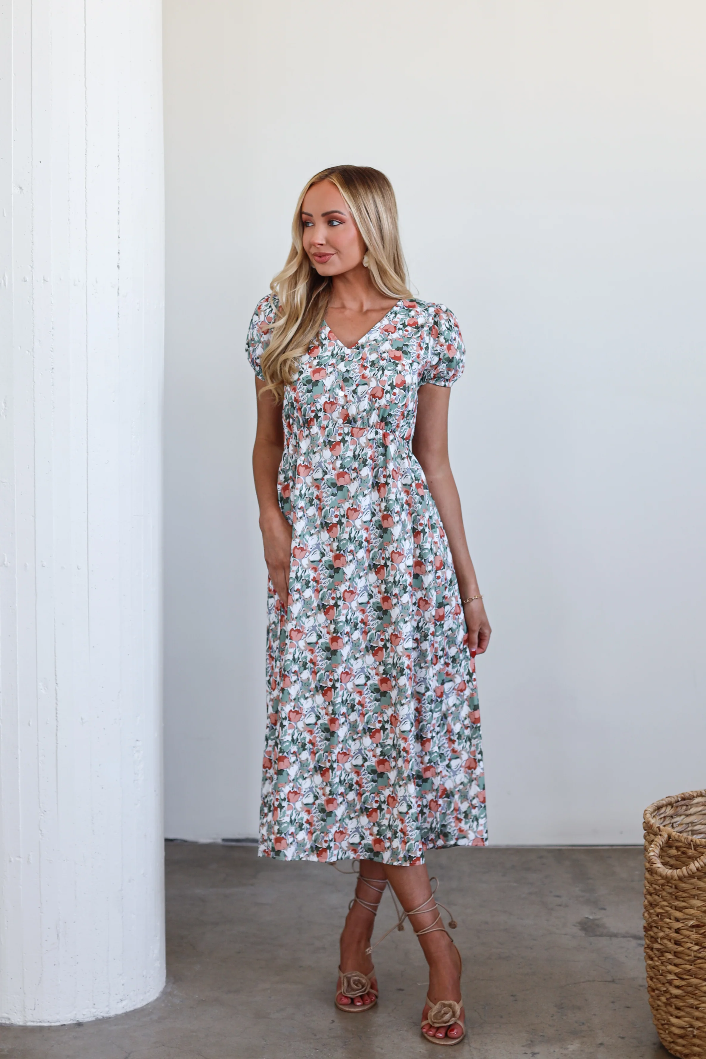 The Preston Tropicana Tulip Dresses - XNAUWBI