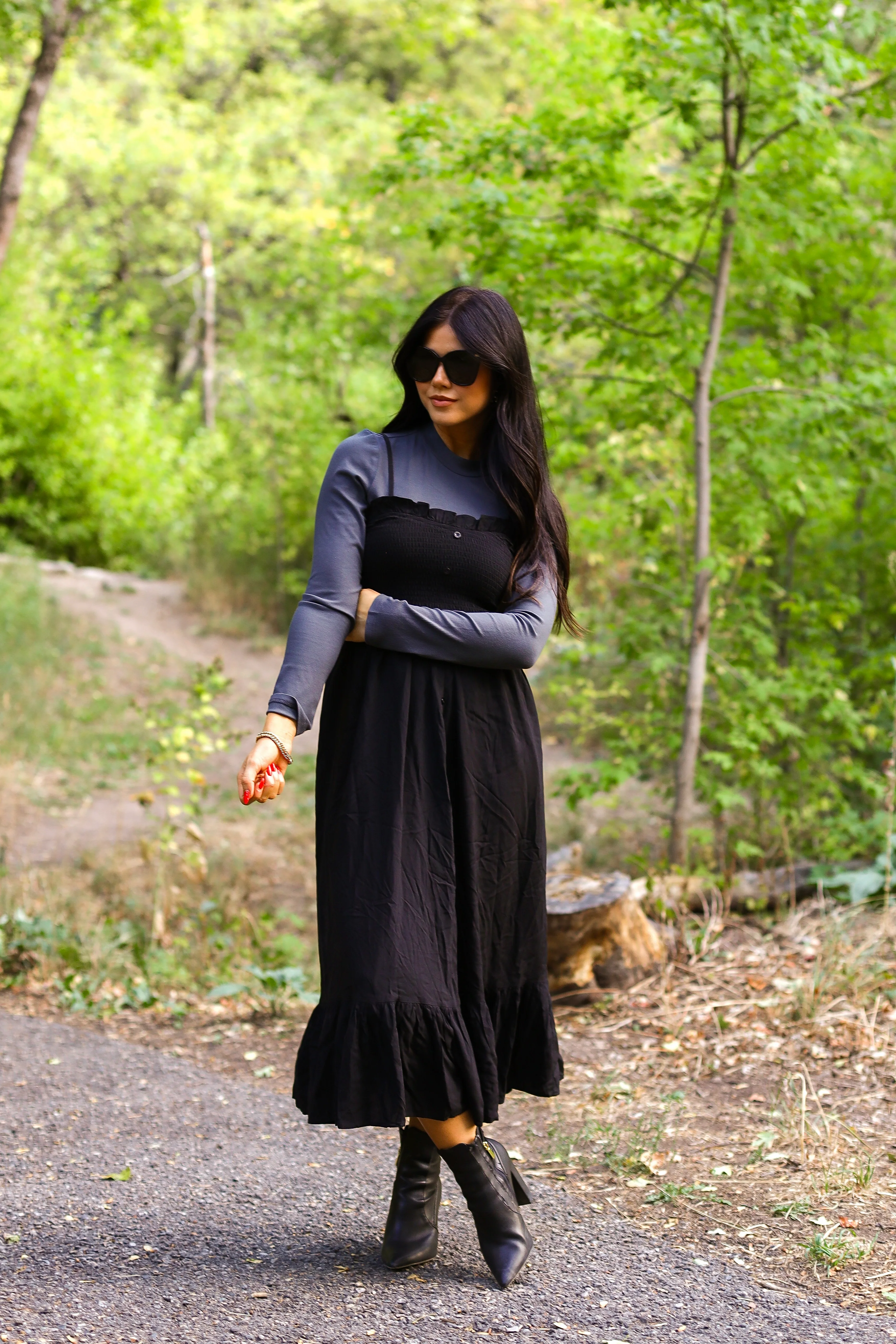 The Jones Black Dresses - XNAUWBI