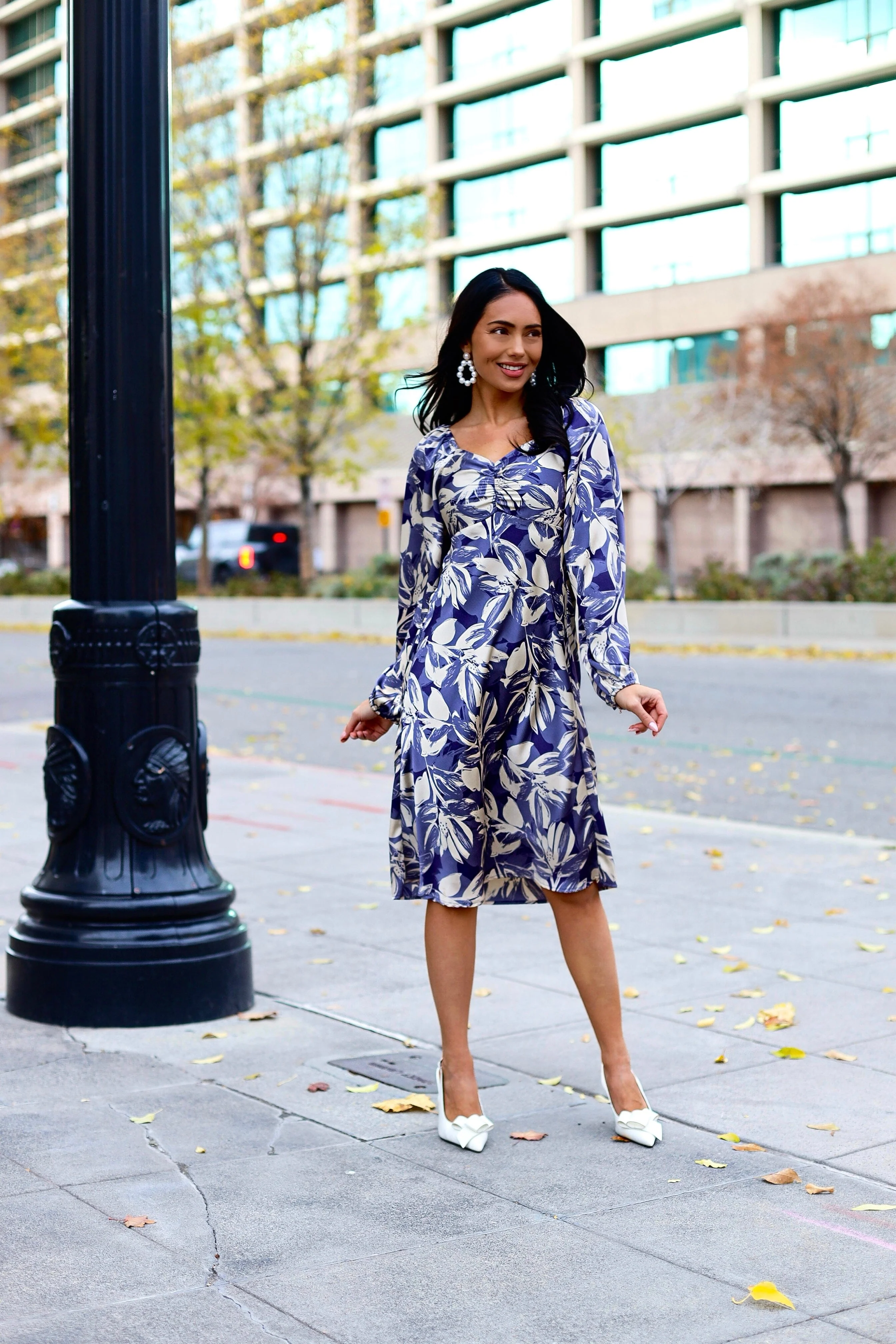 The Nellie Groovy Indigo Dresses - XNAUWBI