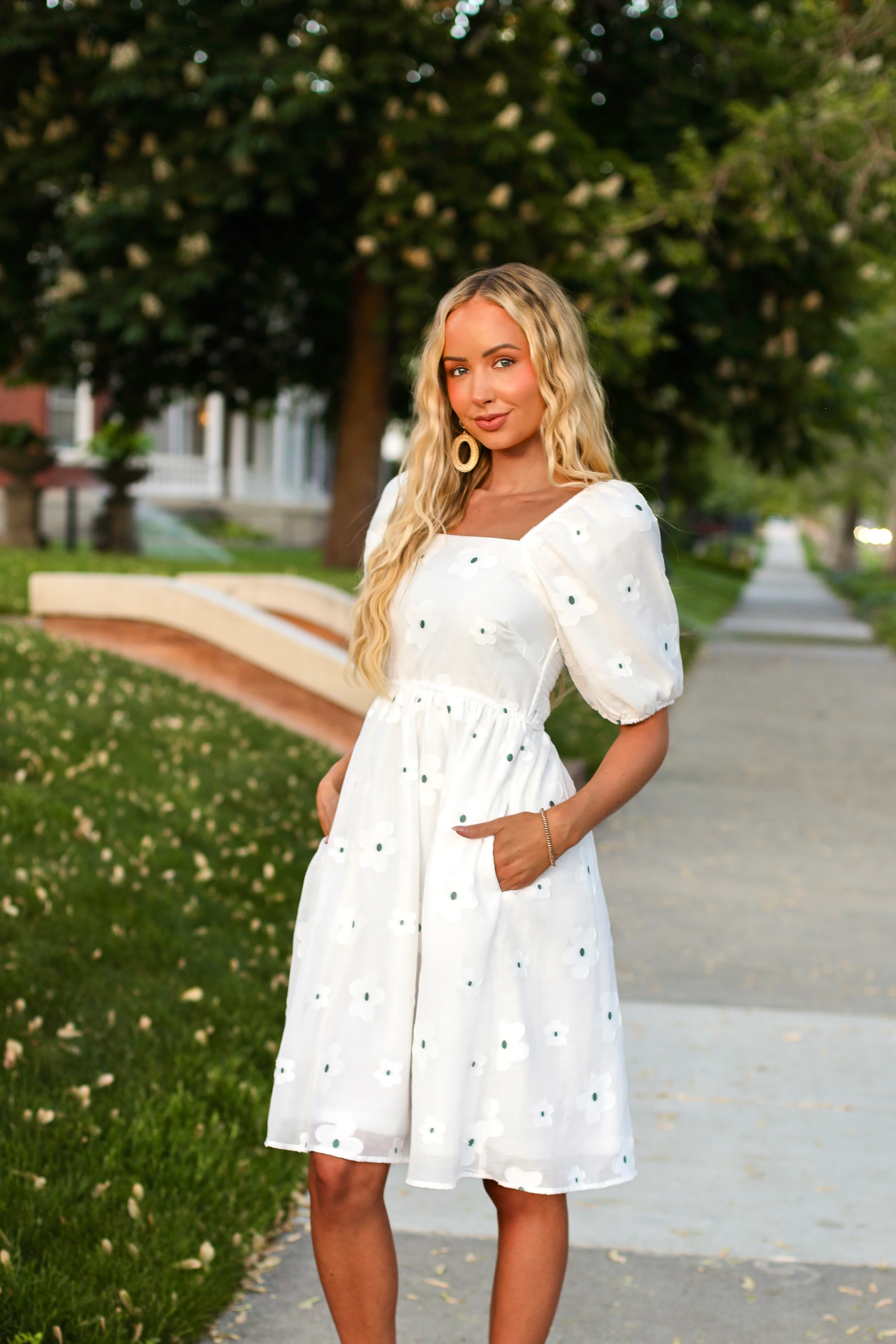 The Jaceline Ivory Floral Dresses - XNAUWBI