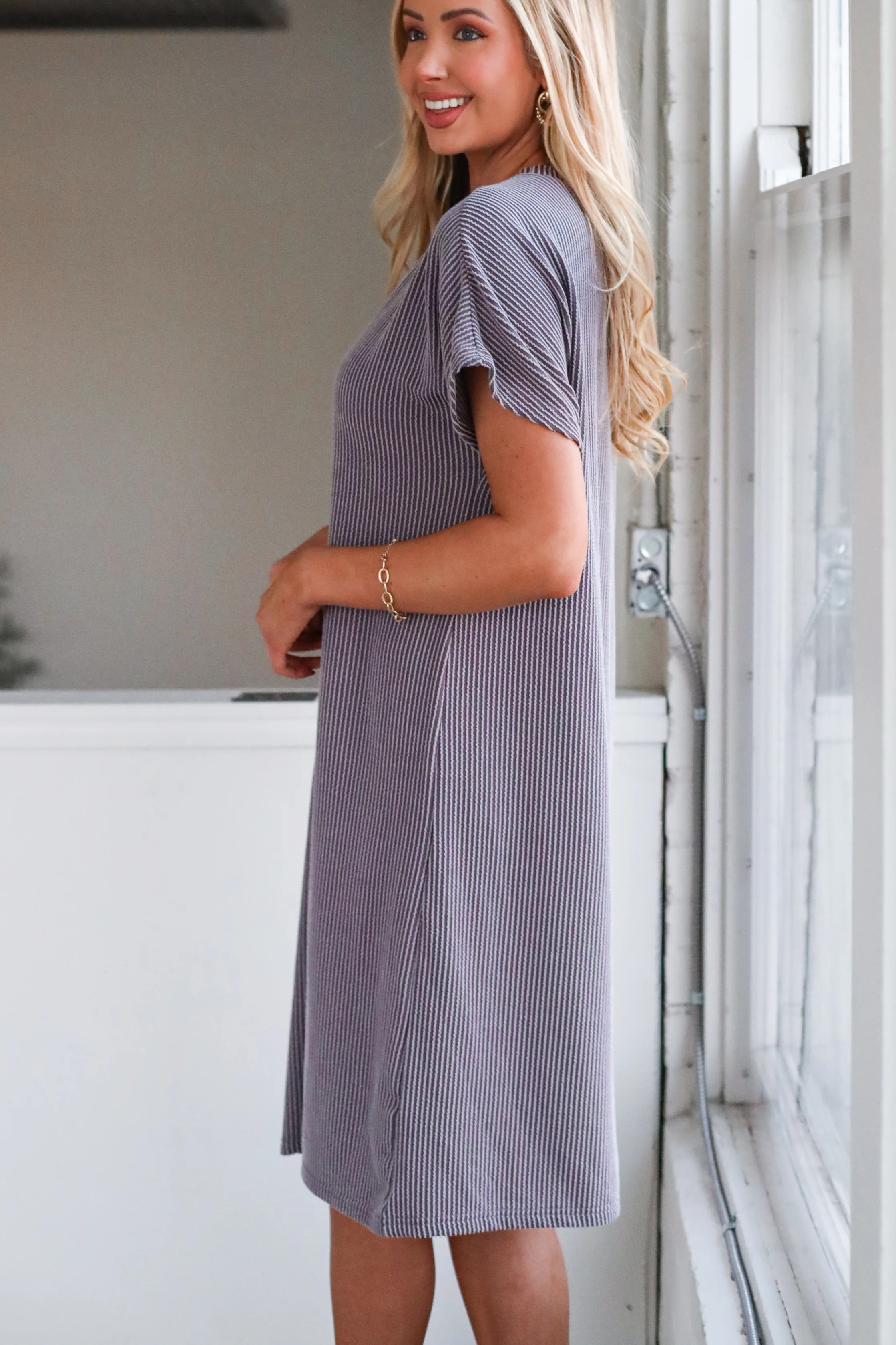The Lou Charcoal Stripe Dresses - XNAUWBI