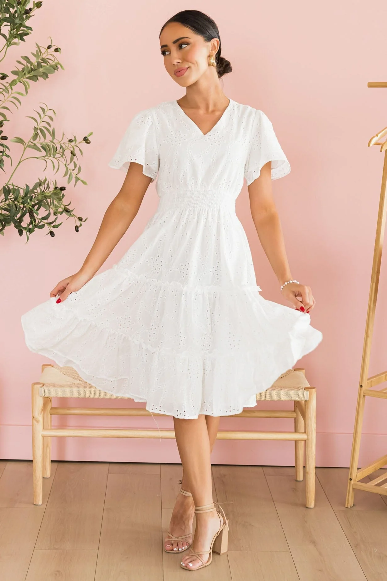 The Jackie White Eyelet Dresses - XNAUWBI