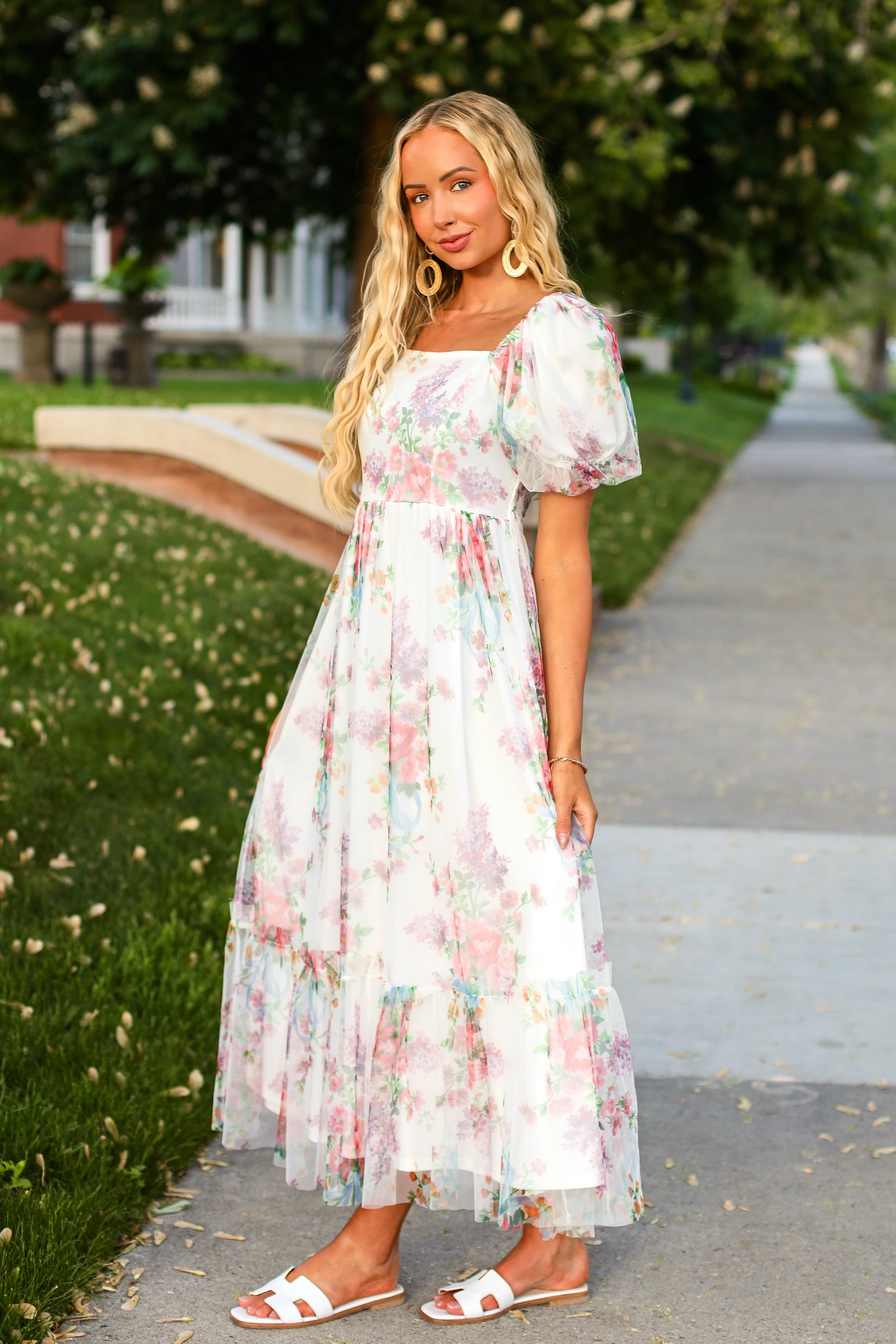 The Ehlanna Ivory/Floral Tulle Overlay Dresses - XNAUWBI