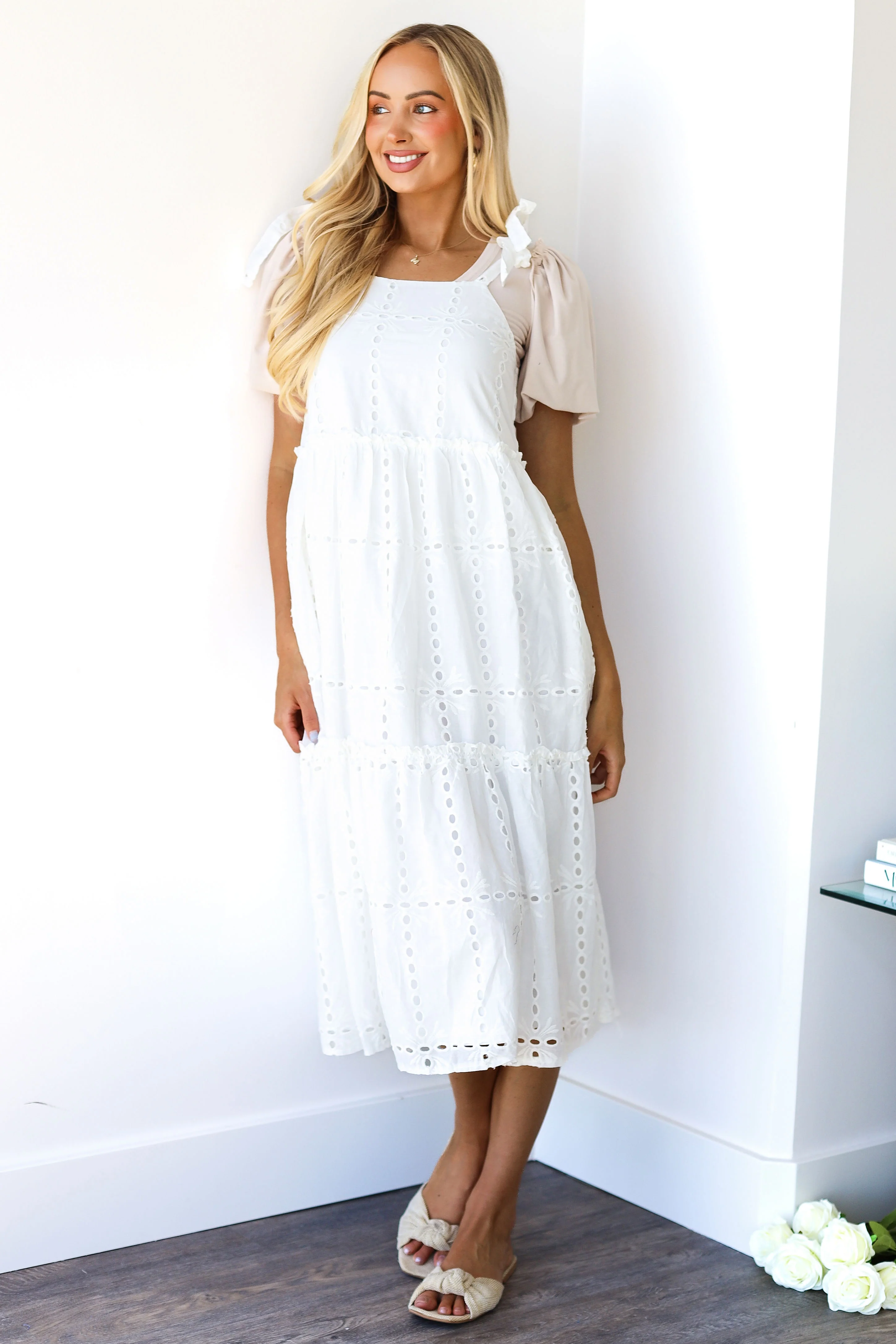 The Nara White Eyelet Dresses - XNAUWBI