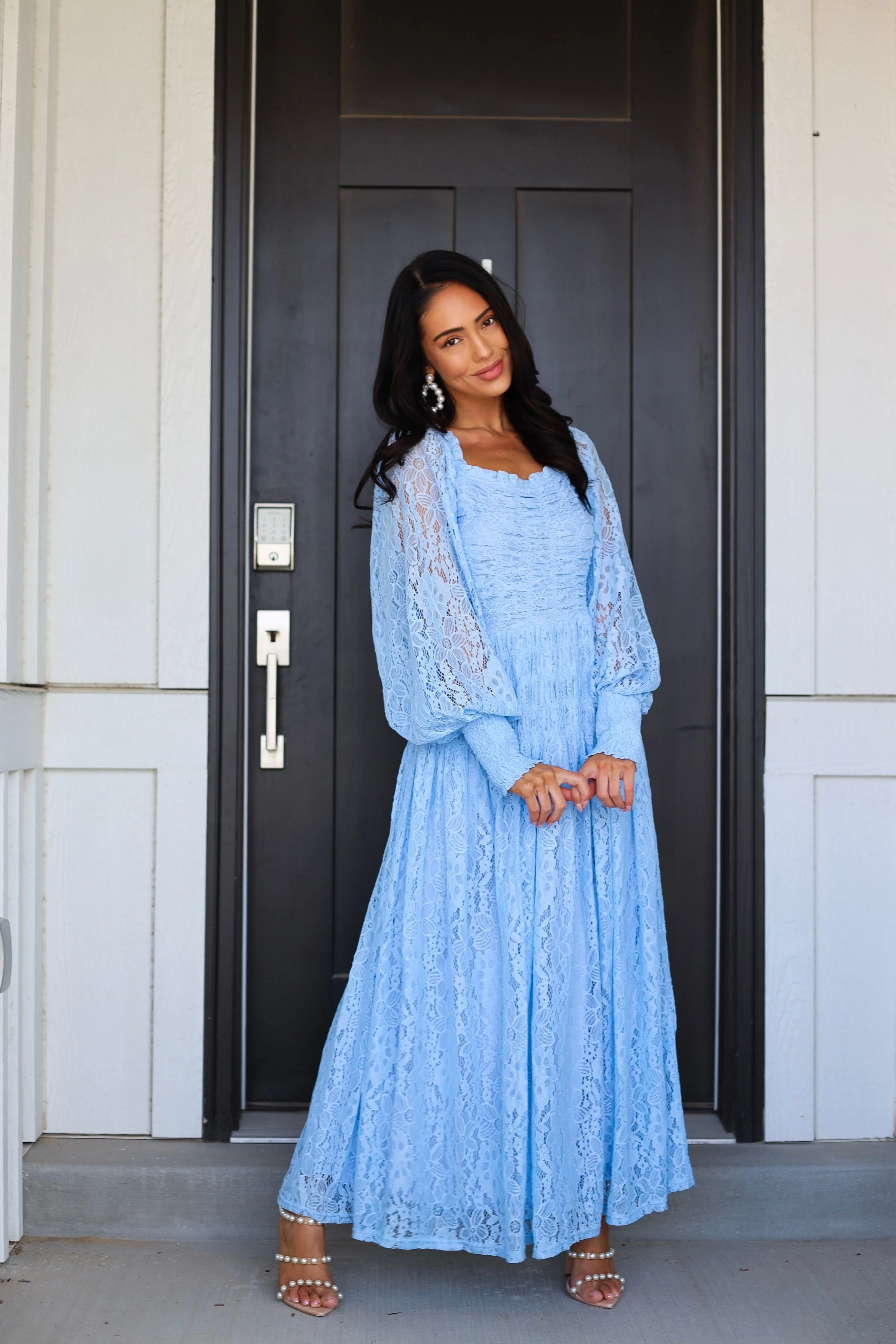 The Connie Periwinkle Lace Dresses - XNAUWBI