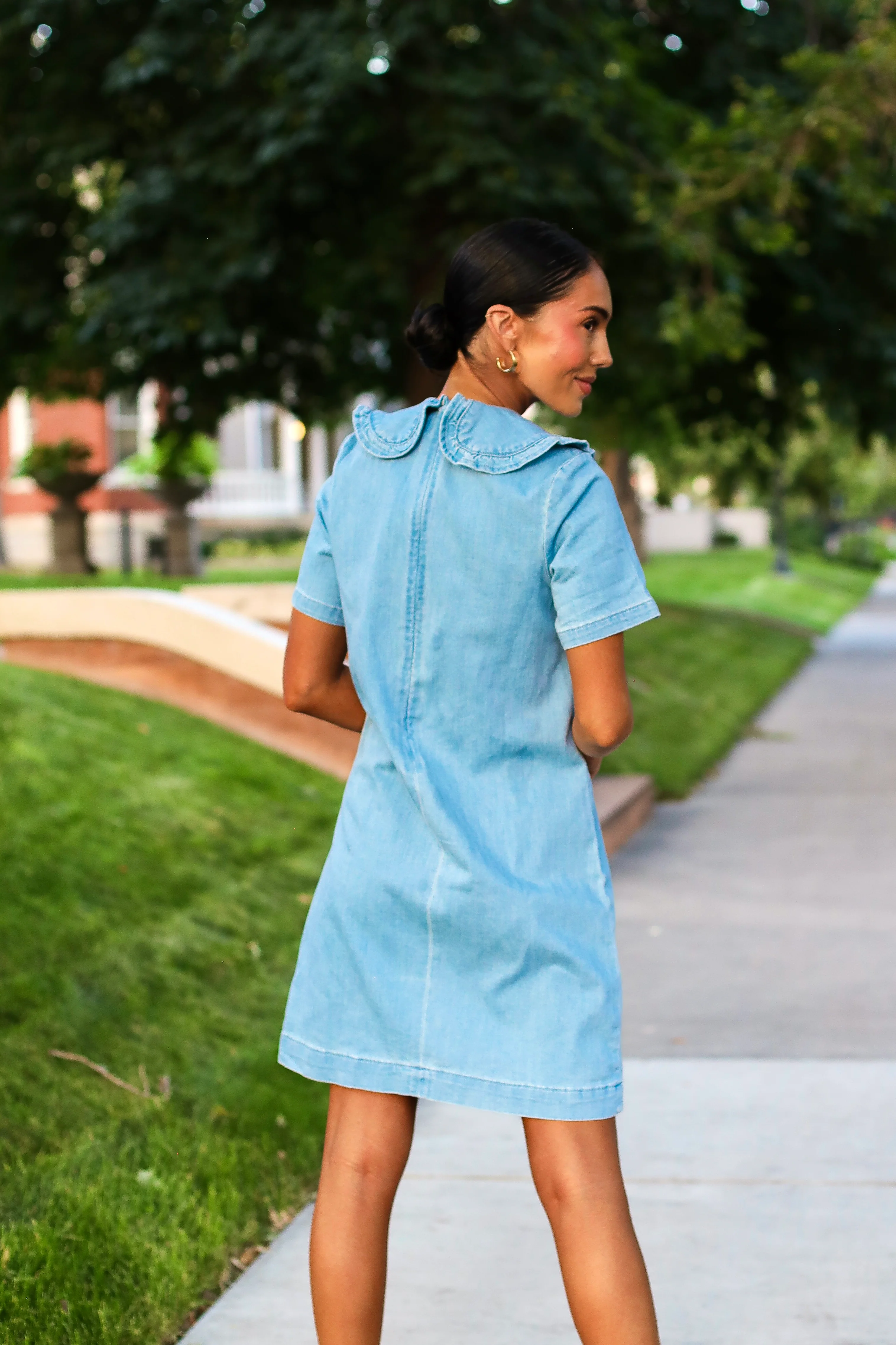 The Jada Light Wash Dresses - XNAUWBI