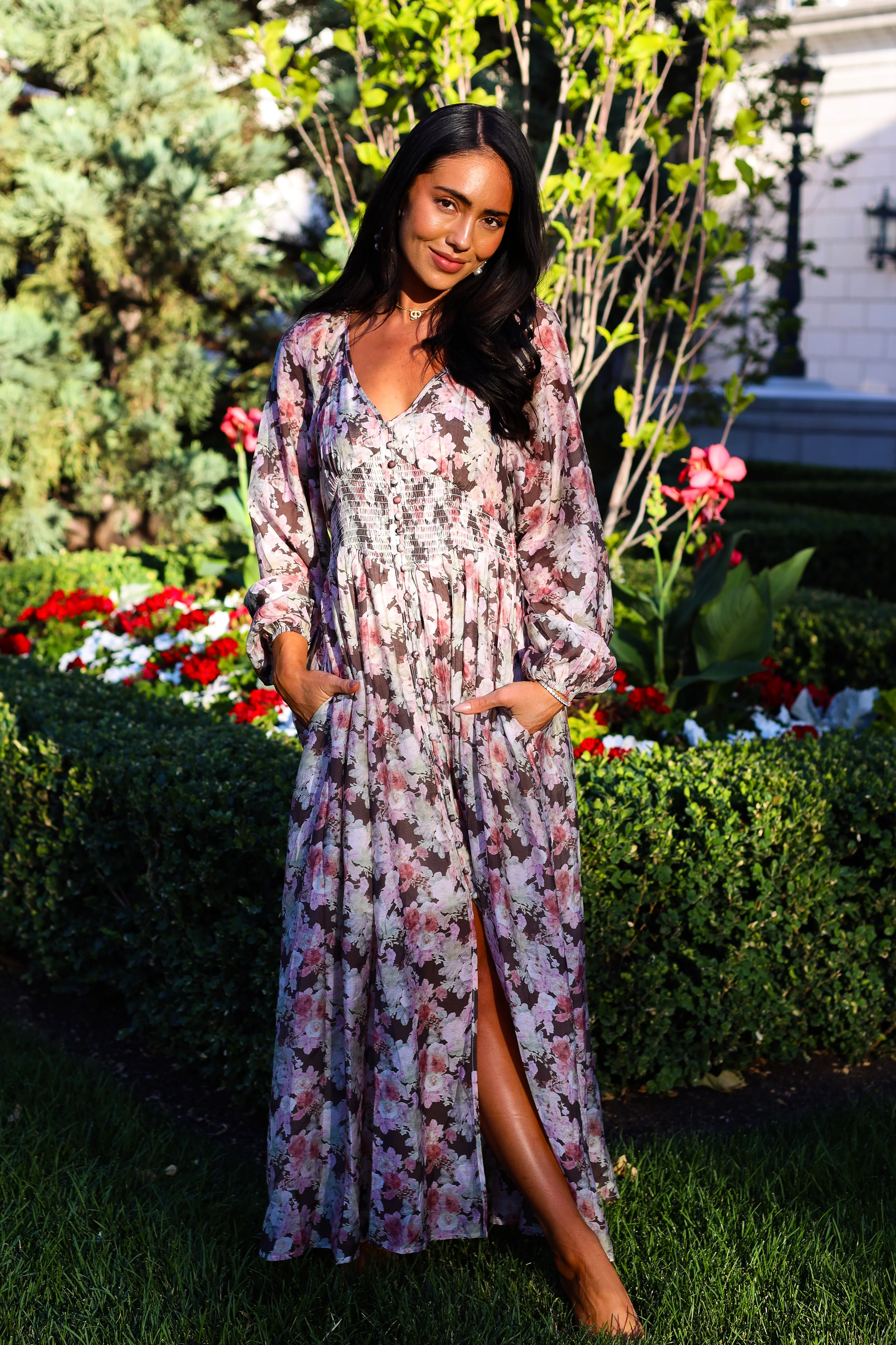 The Veronika Mocha Floral Dresses - XNAUWBI