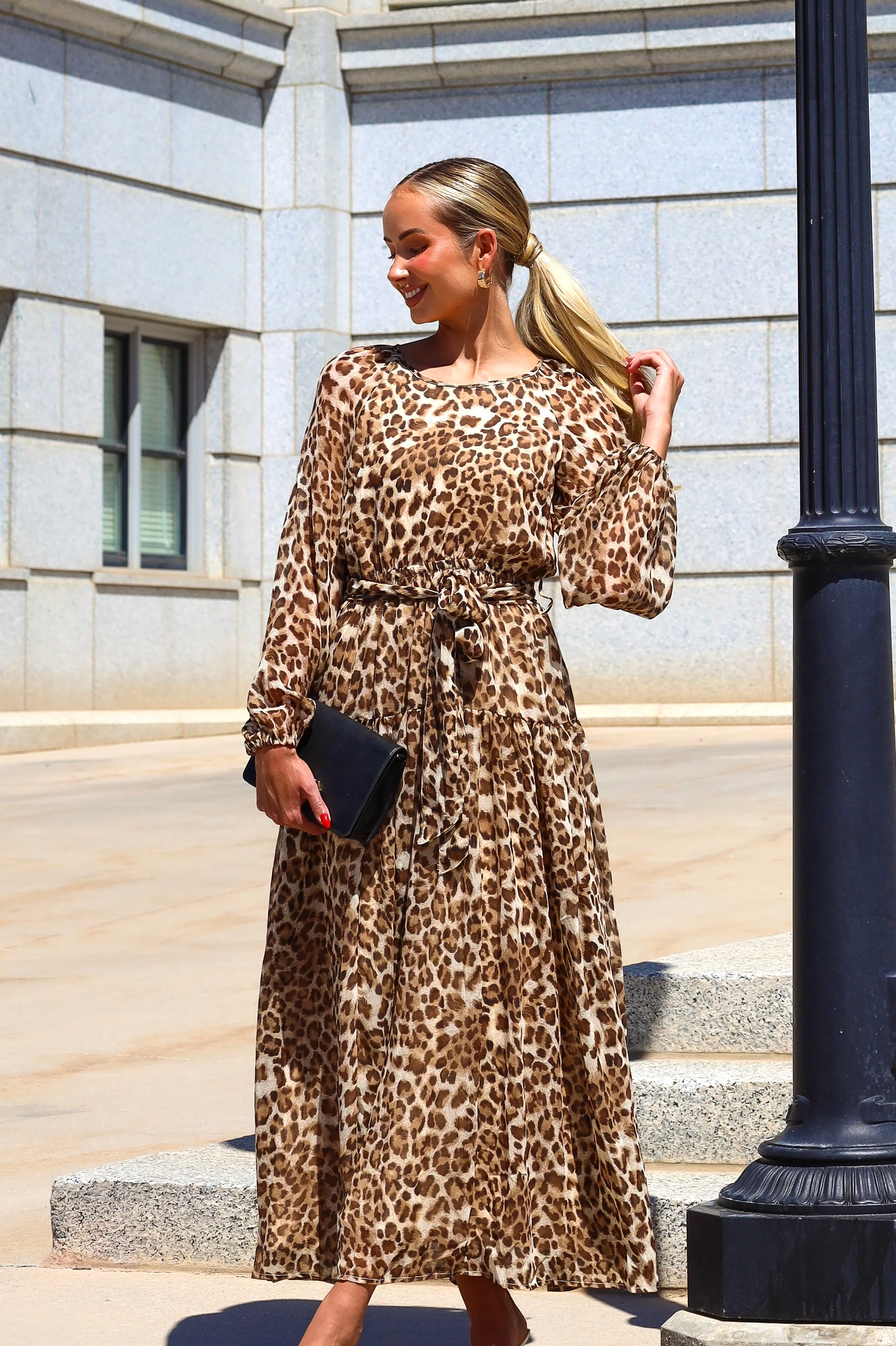 The Mylena Leopard Print Dresses - XNAUWBI