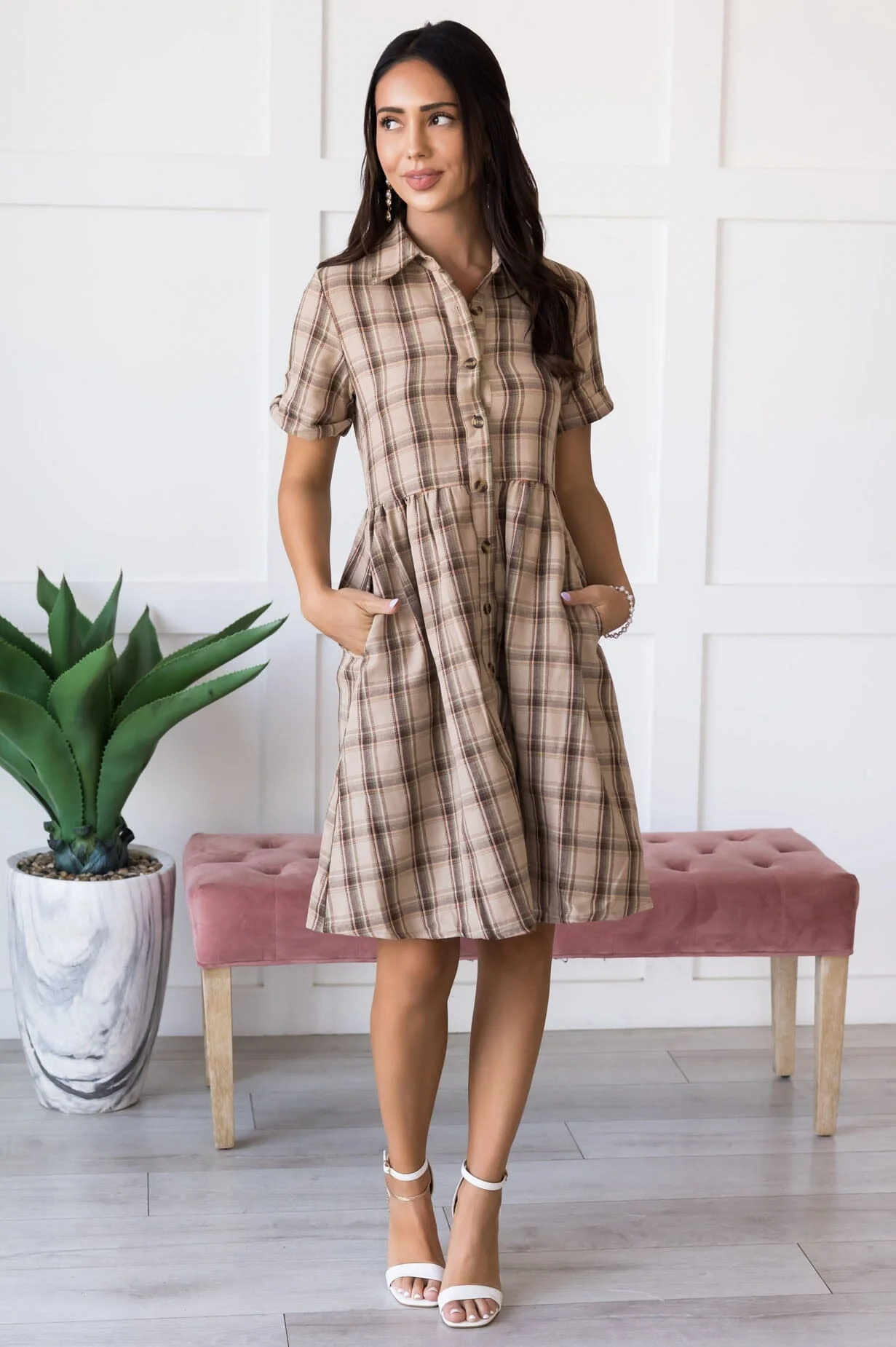 The Noel Simple Taupe Dresses - XNAUWBI