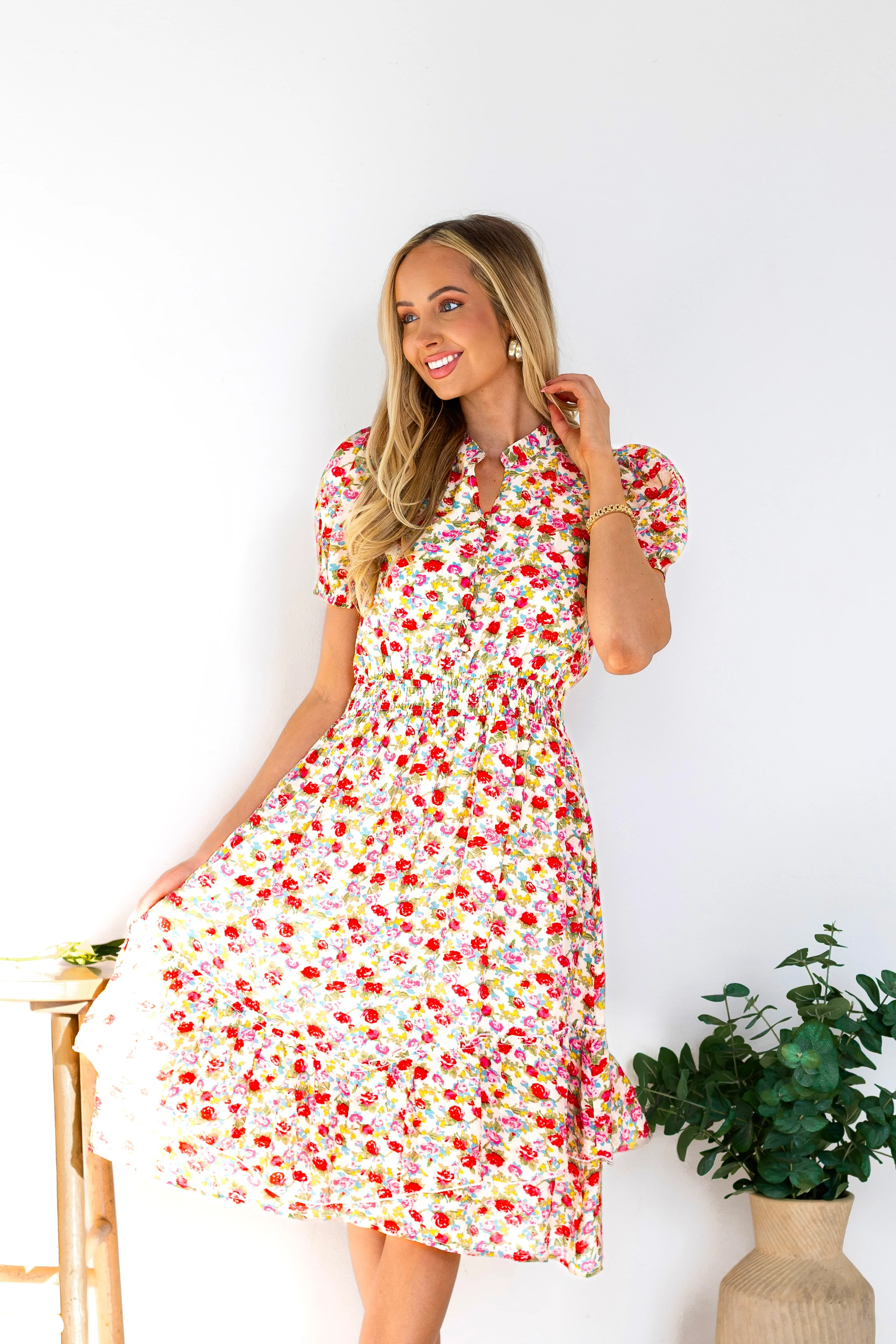 The Candi Cream/Pink Floral Dresses - XNAUWBI