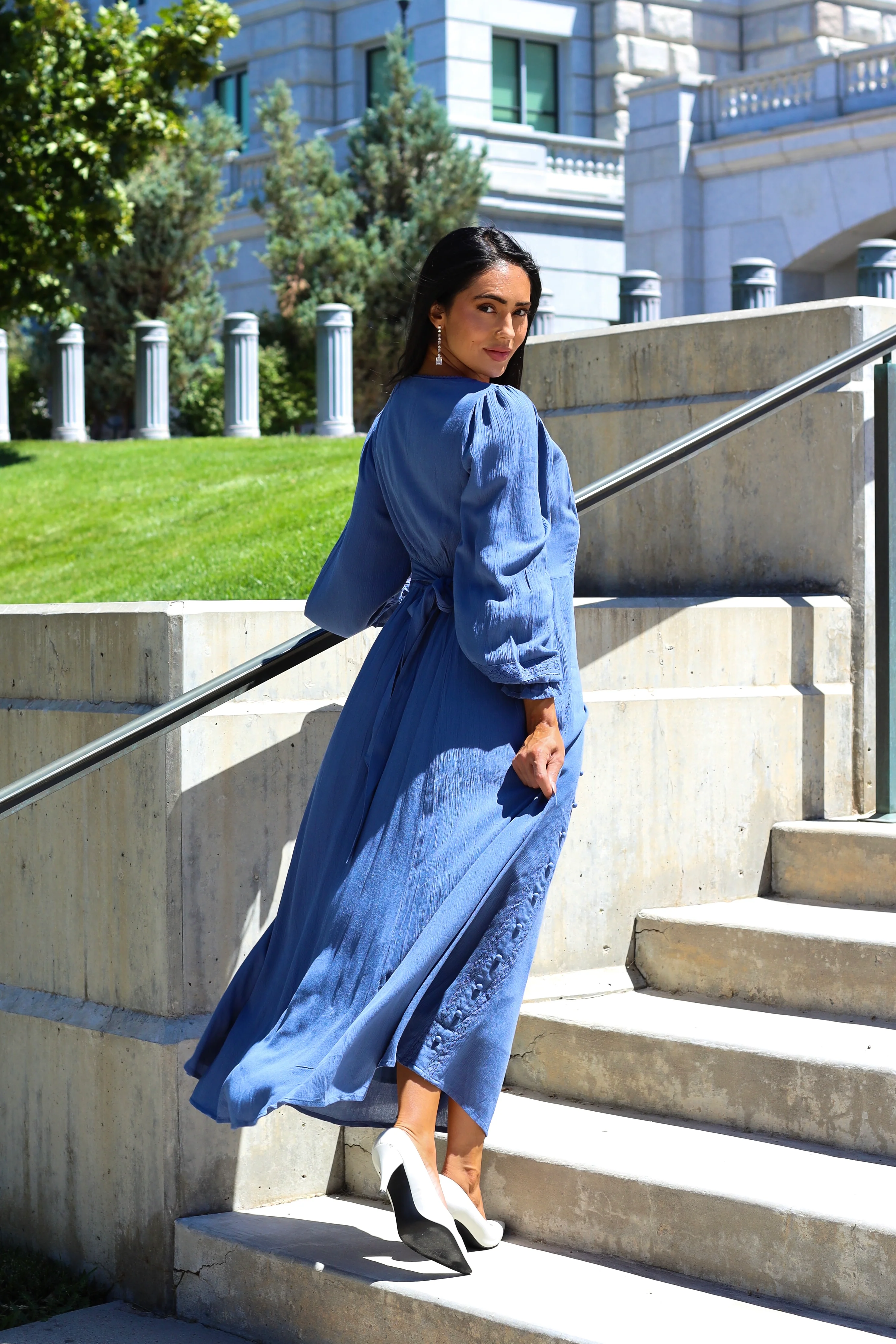 The Brett Elemental Blue Dresses - XNAUWBI