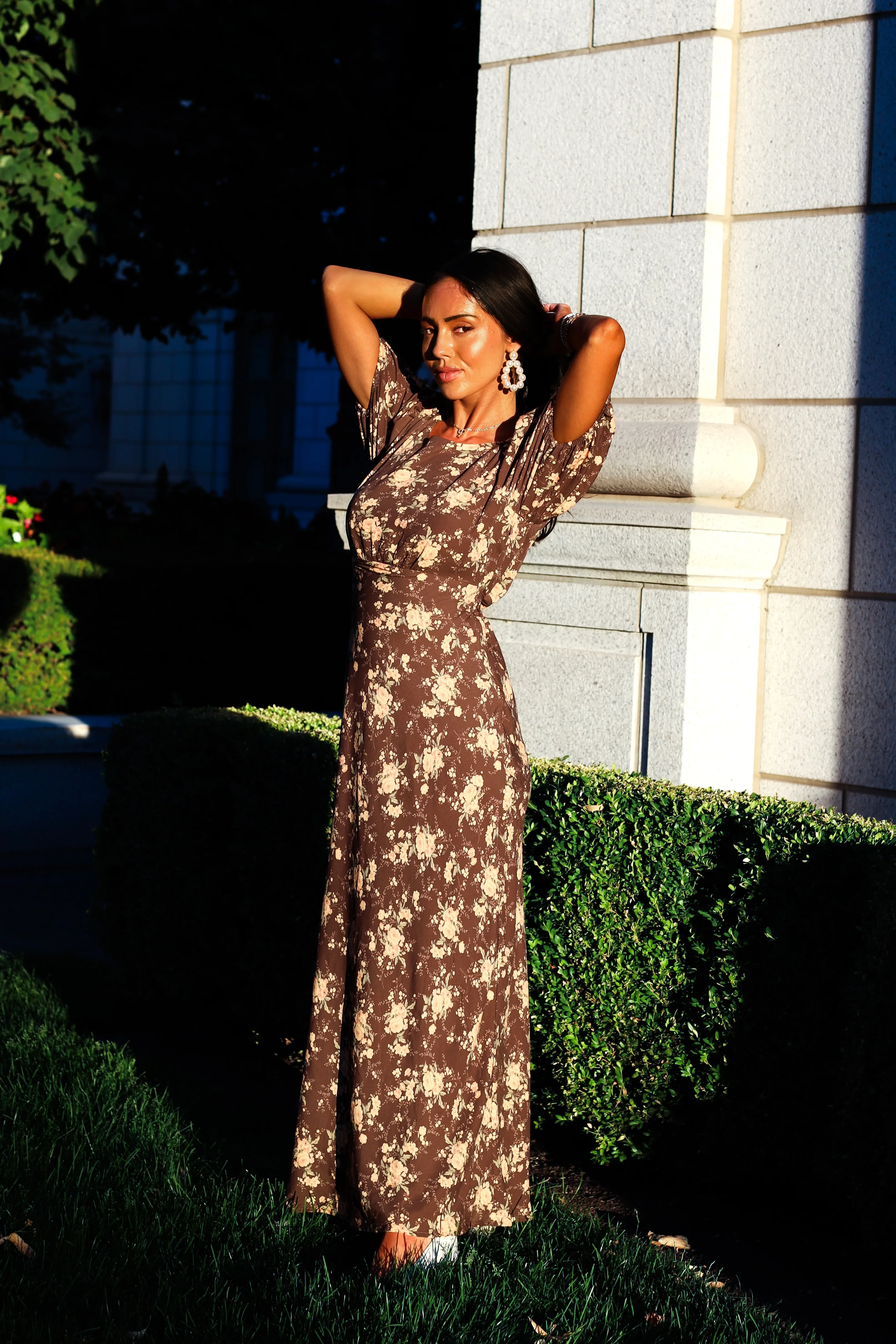 The Andee Mocha with Peach Floral Dresses - XNAUWBI