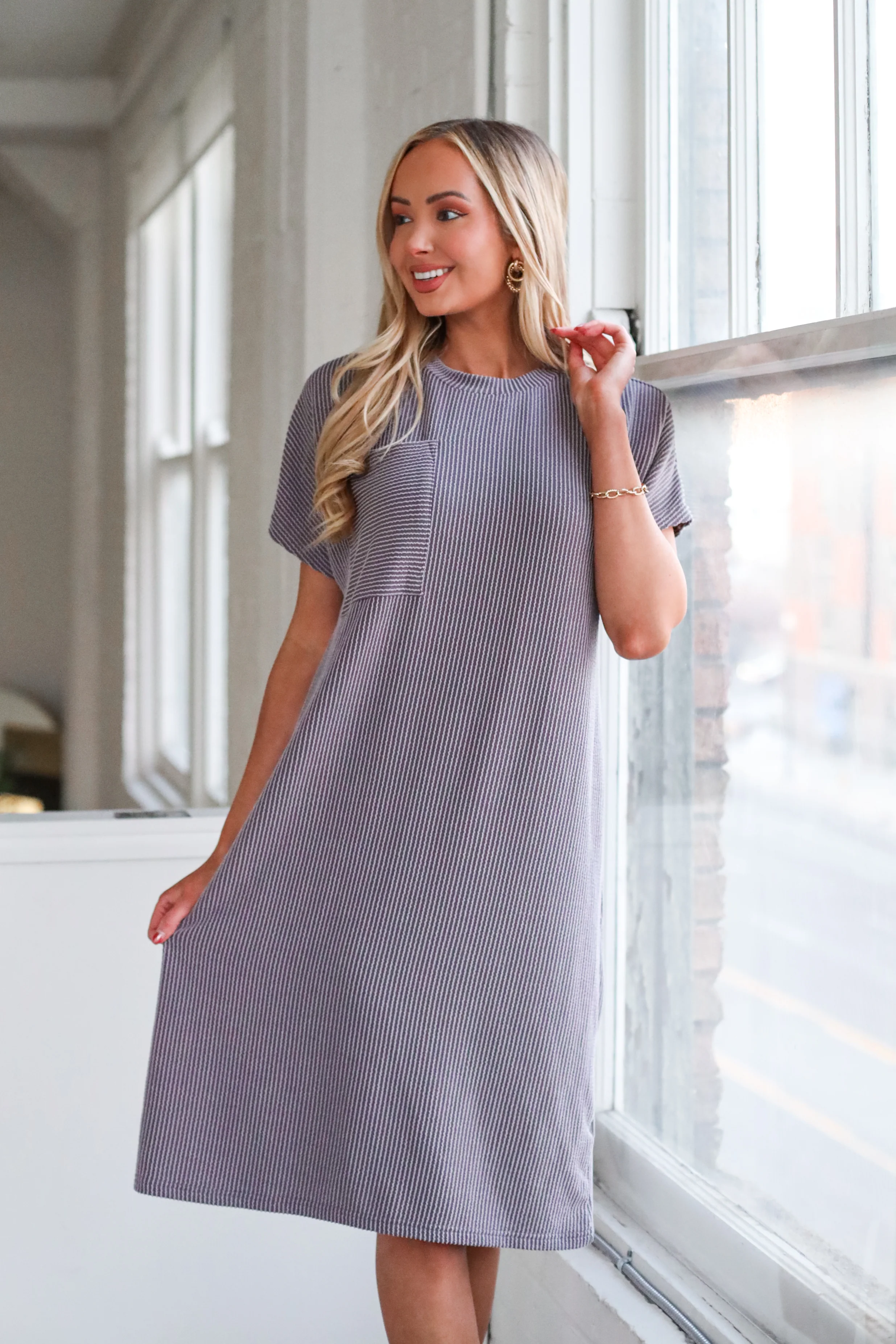 The Lou Charcoal Stripe Dresses - XNAUWBI