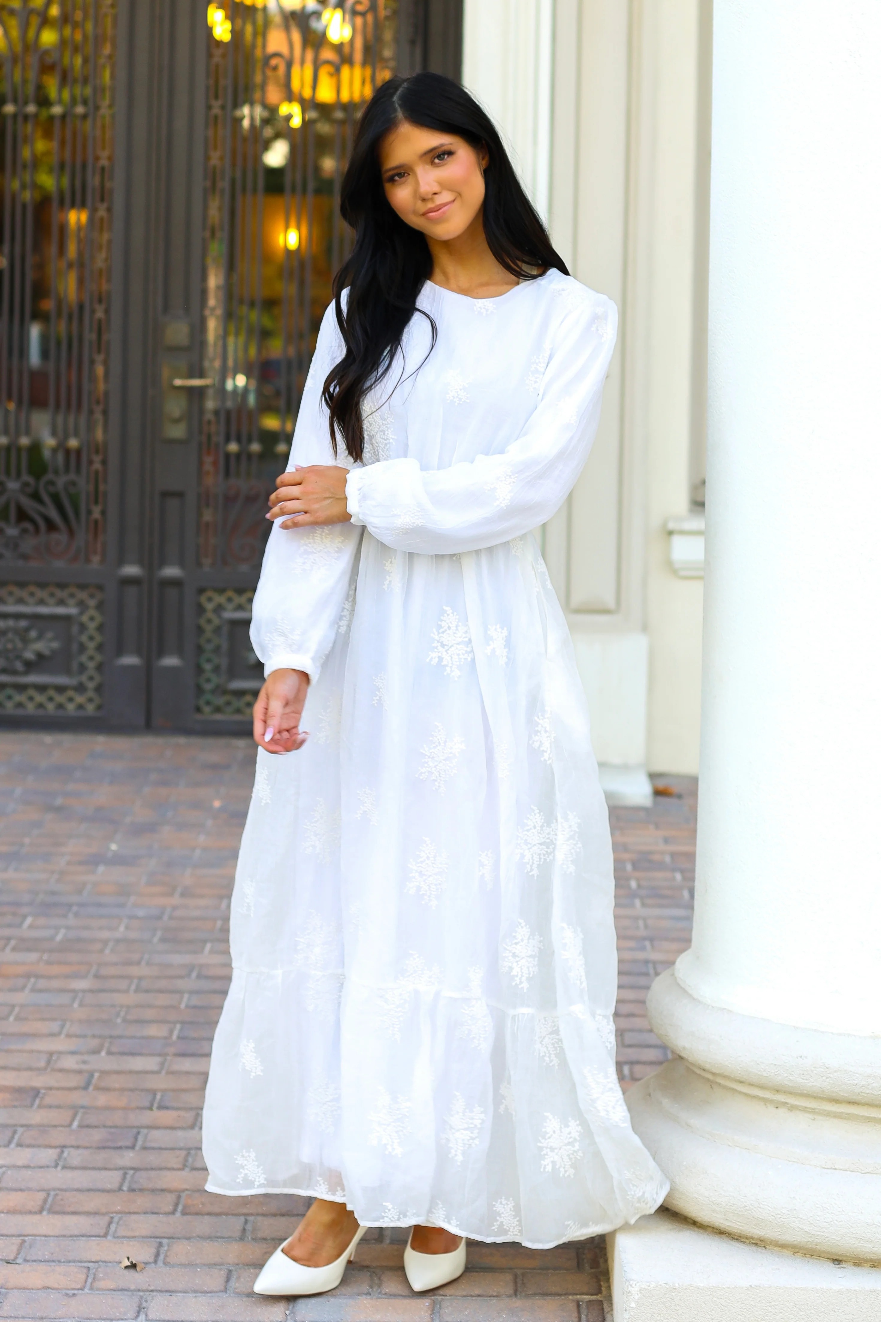 The Adea White Dresses - XNAUWBI