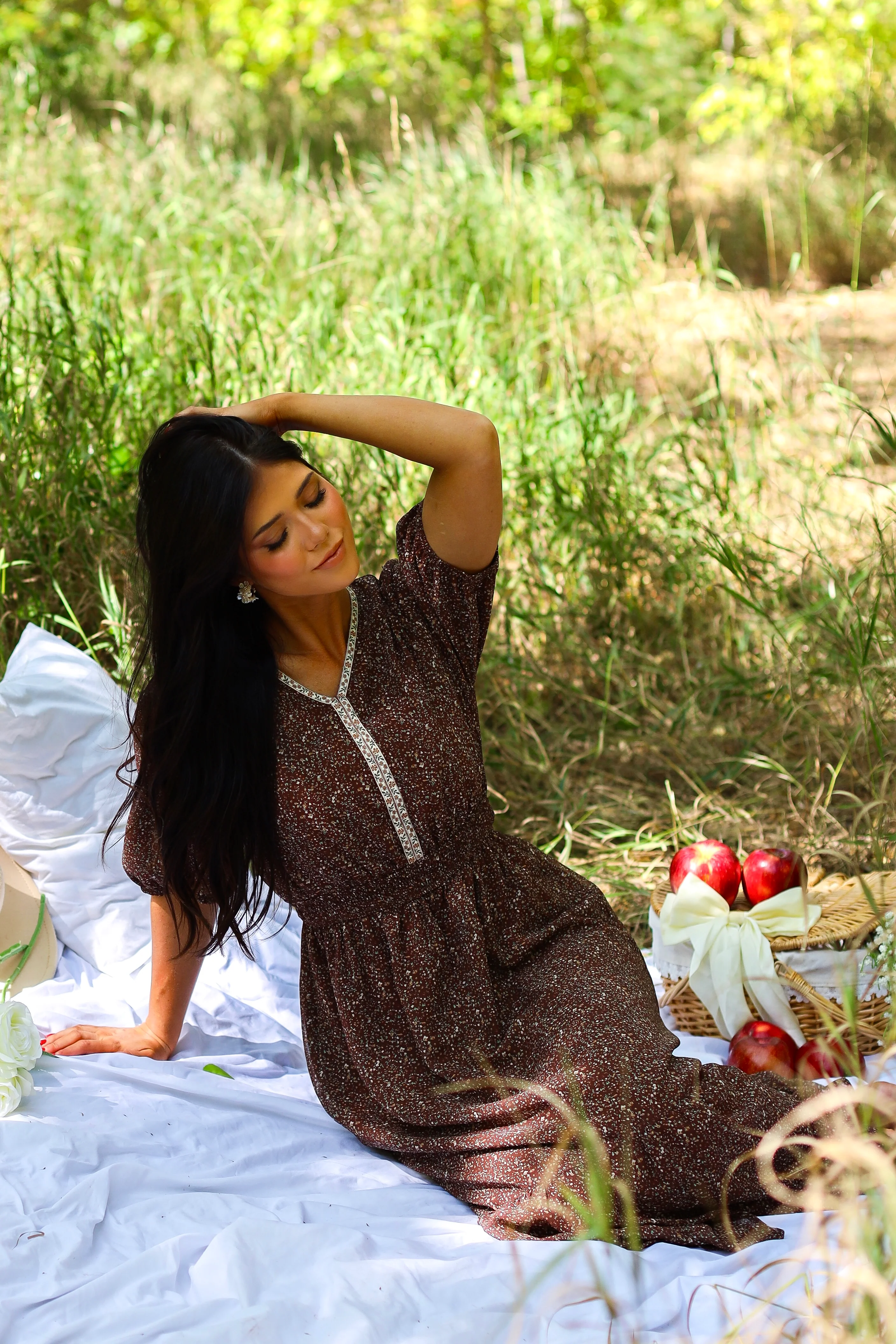 The Ellena - XNAUWBI