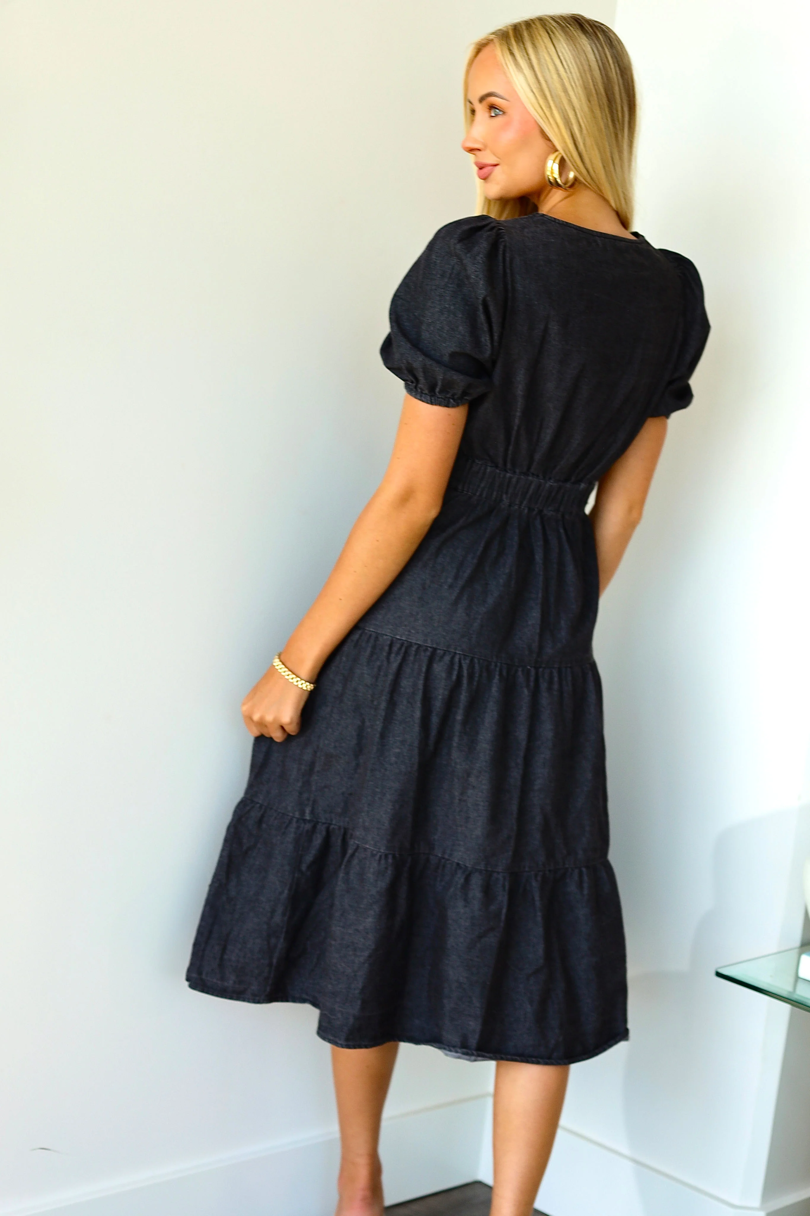 The Elton Black Wash Dresses - XNAUWBI
