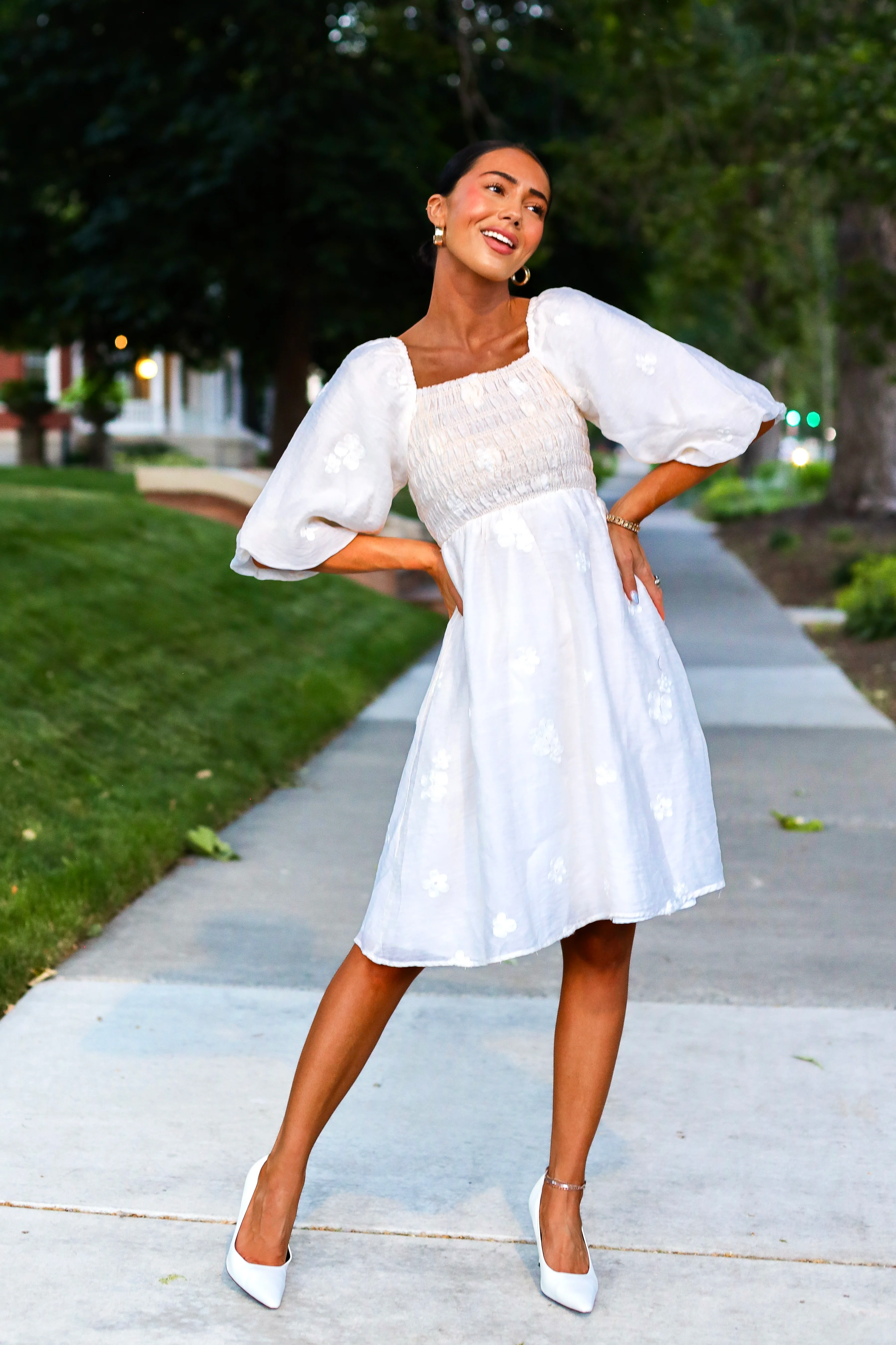 The Scotlynn Macadamia Dresses - XNAUWBI