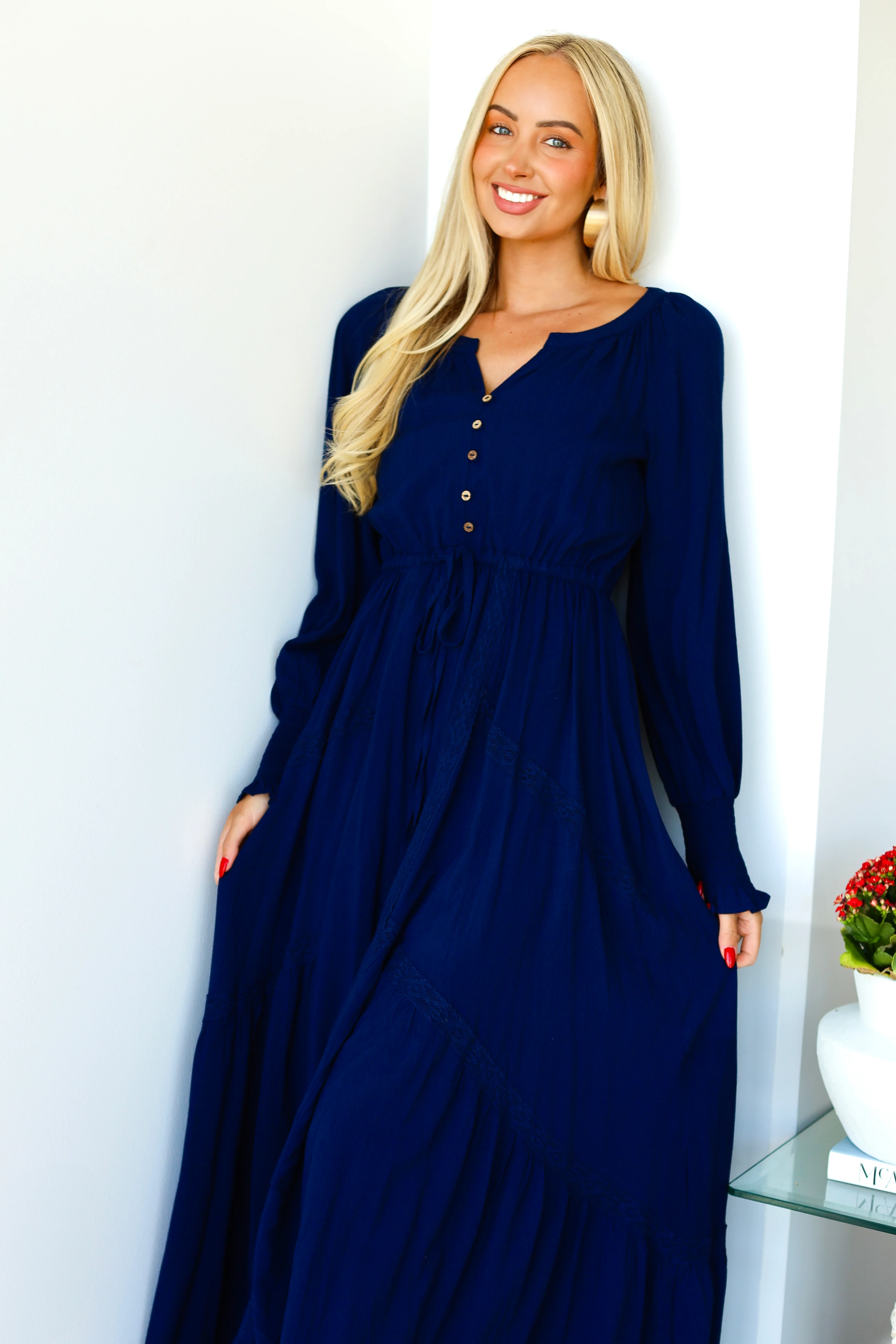 The Mari Navy Dresses - XNAUWBI