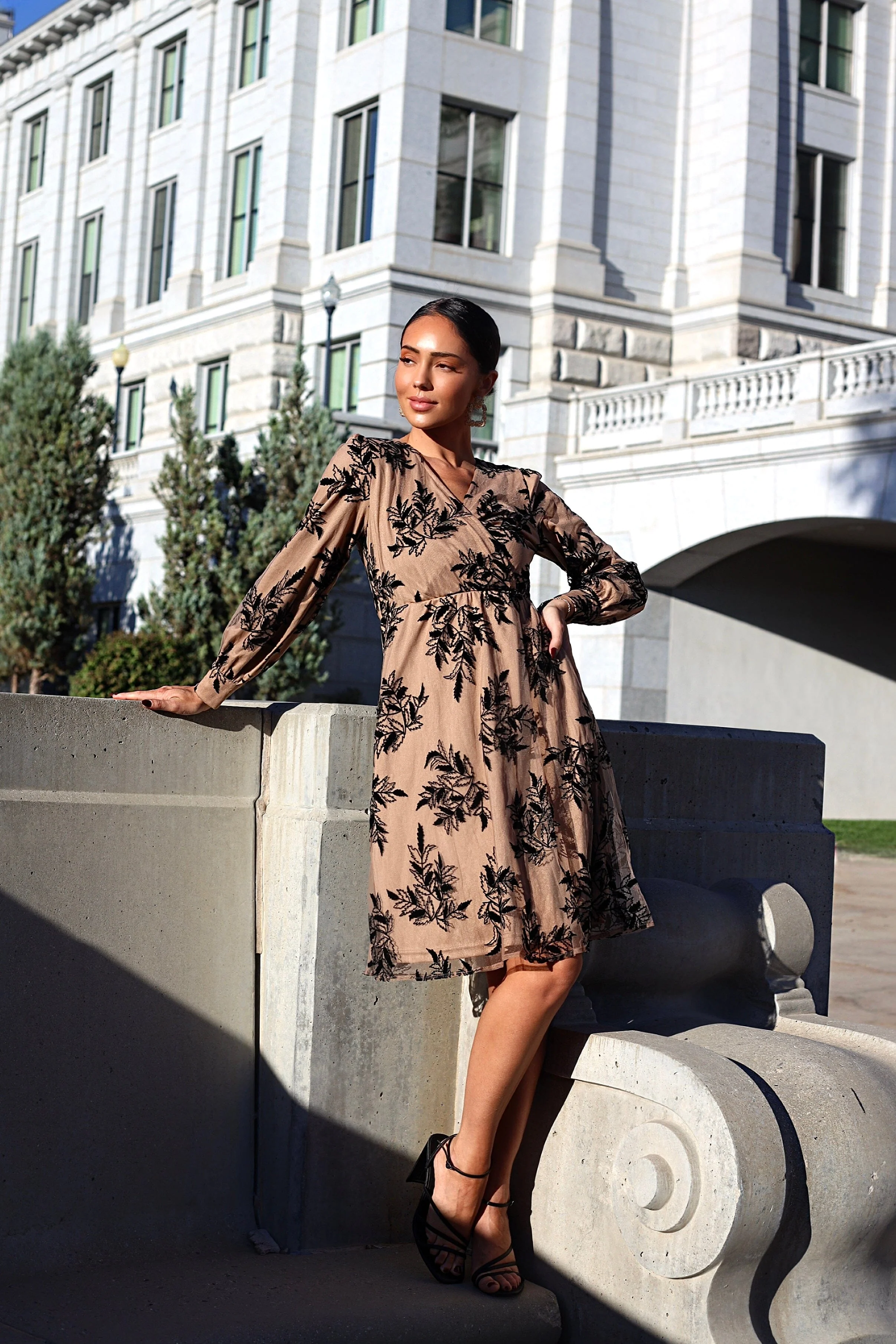 The Monroe Vines Divine Dresses - XNAUWBI