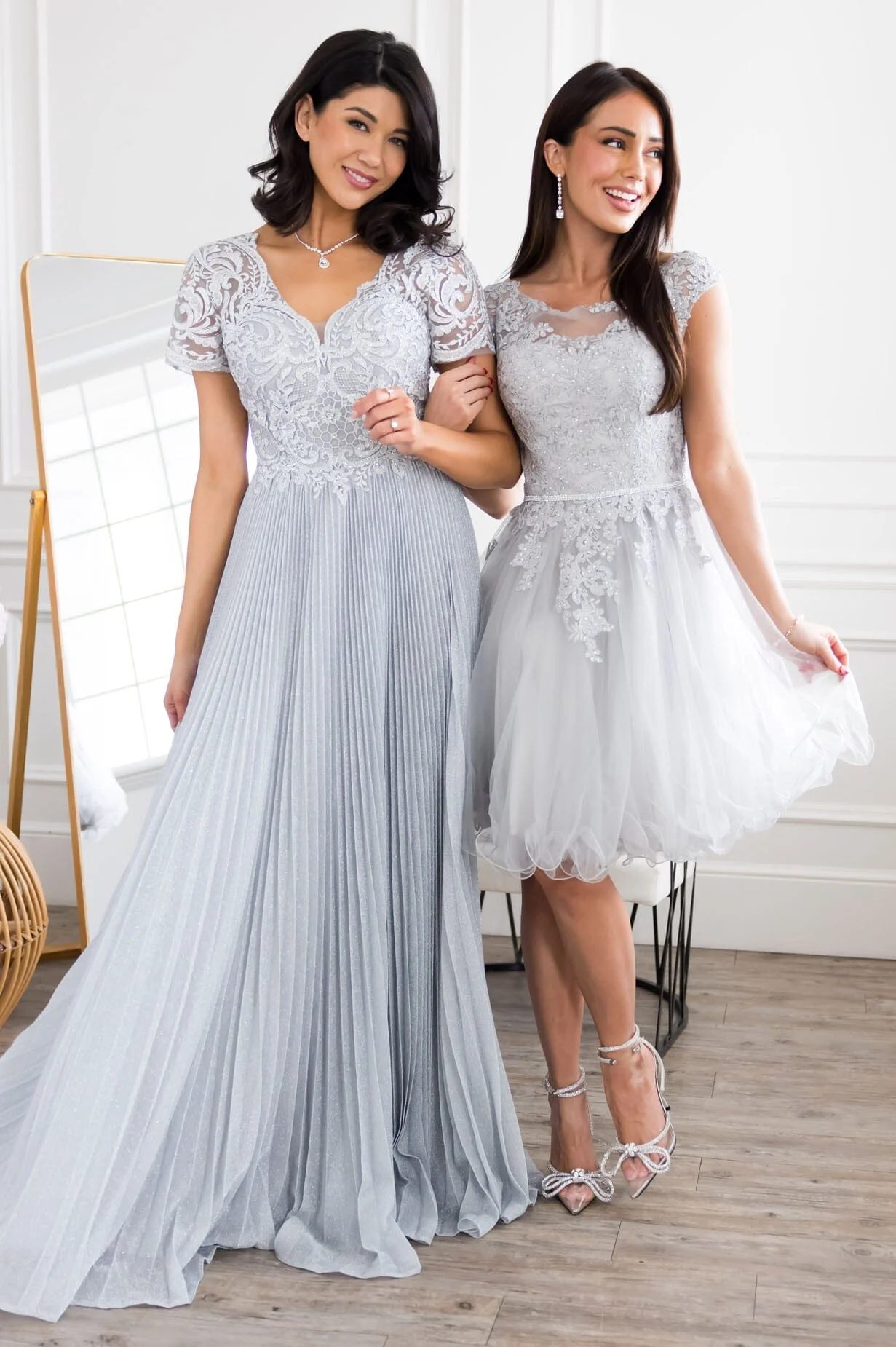 The Tiana Soft Silver Sparkle Dresses - XNAUWBI