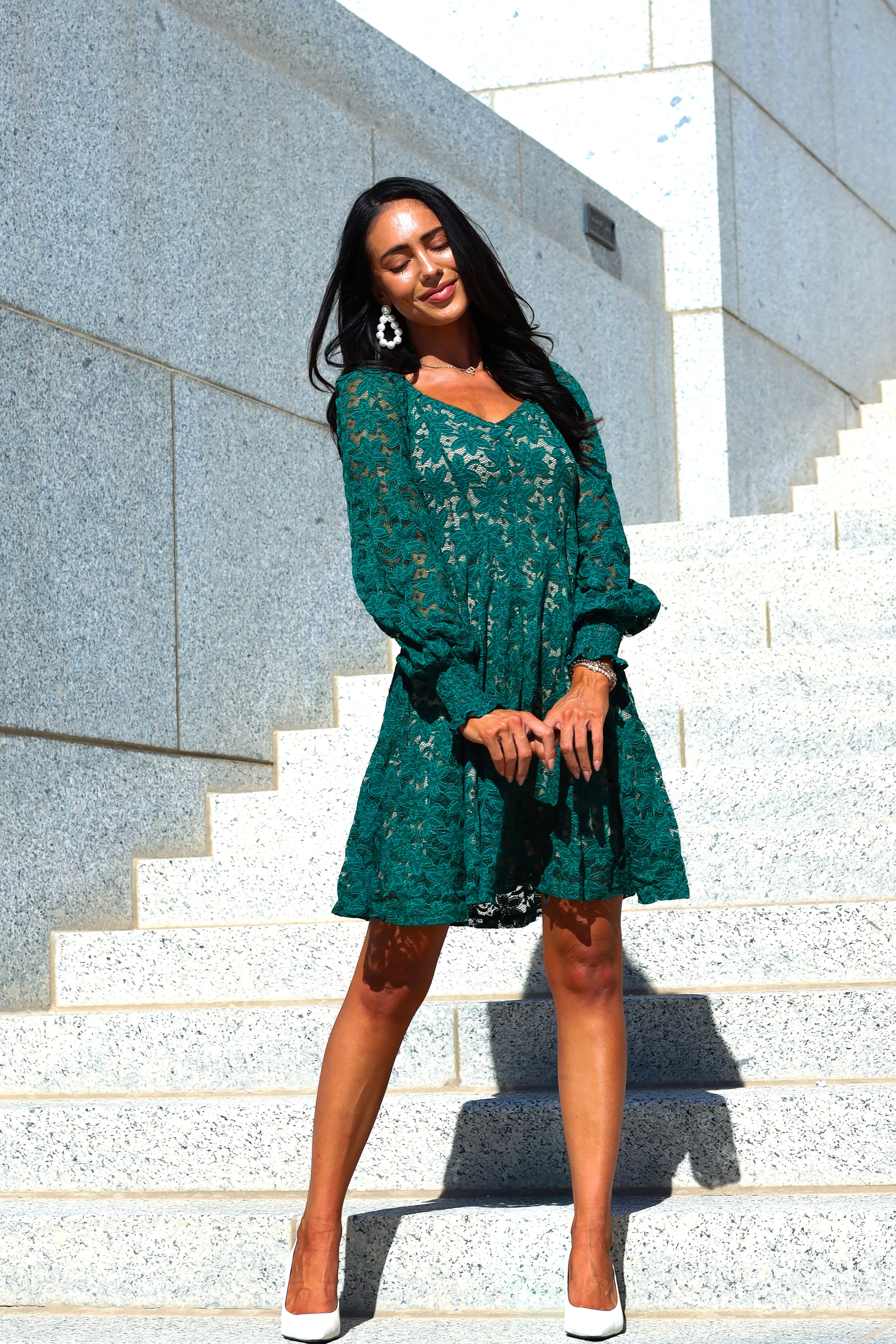 The Amery Emerald Lace Dresses - XNAUWBI