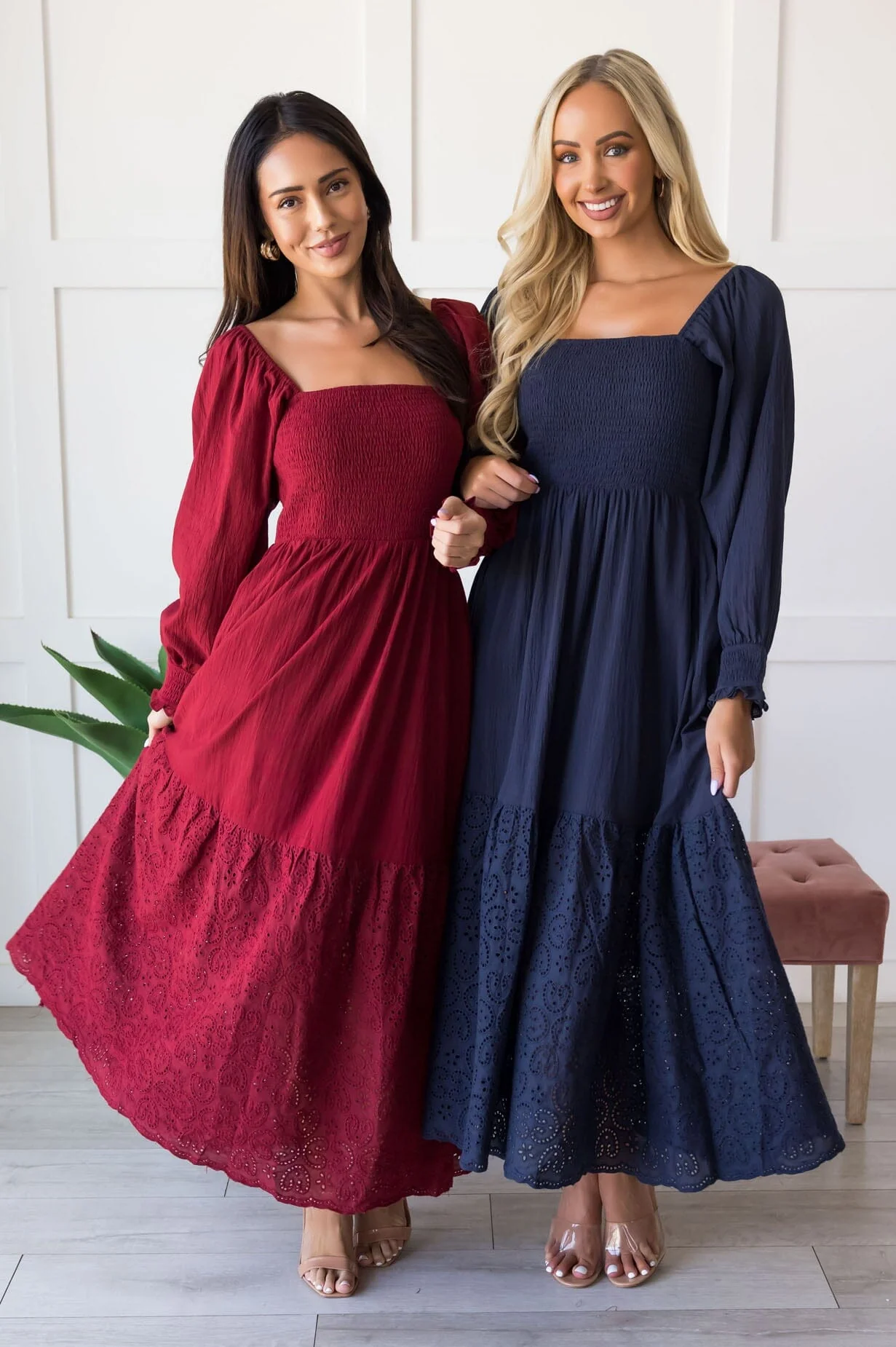 The Emalee Deep Red Dresses - XNAUWBI