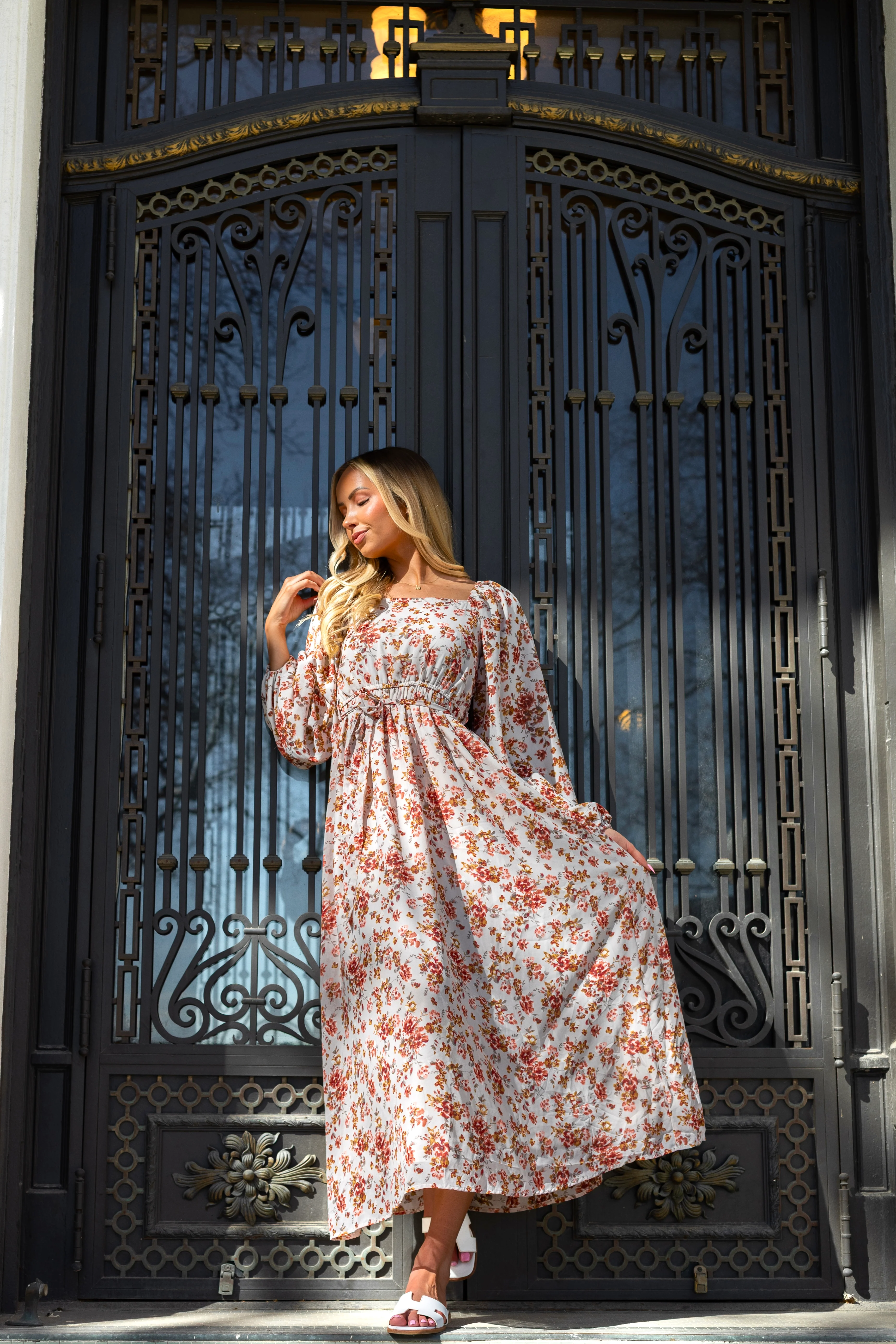 The Freya Taupe Rust Floral Dresses - XNAUWBI