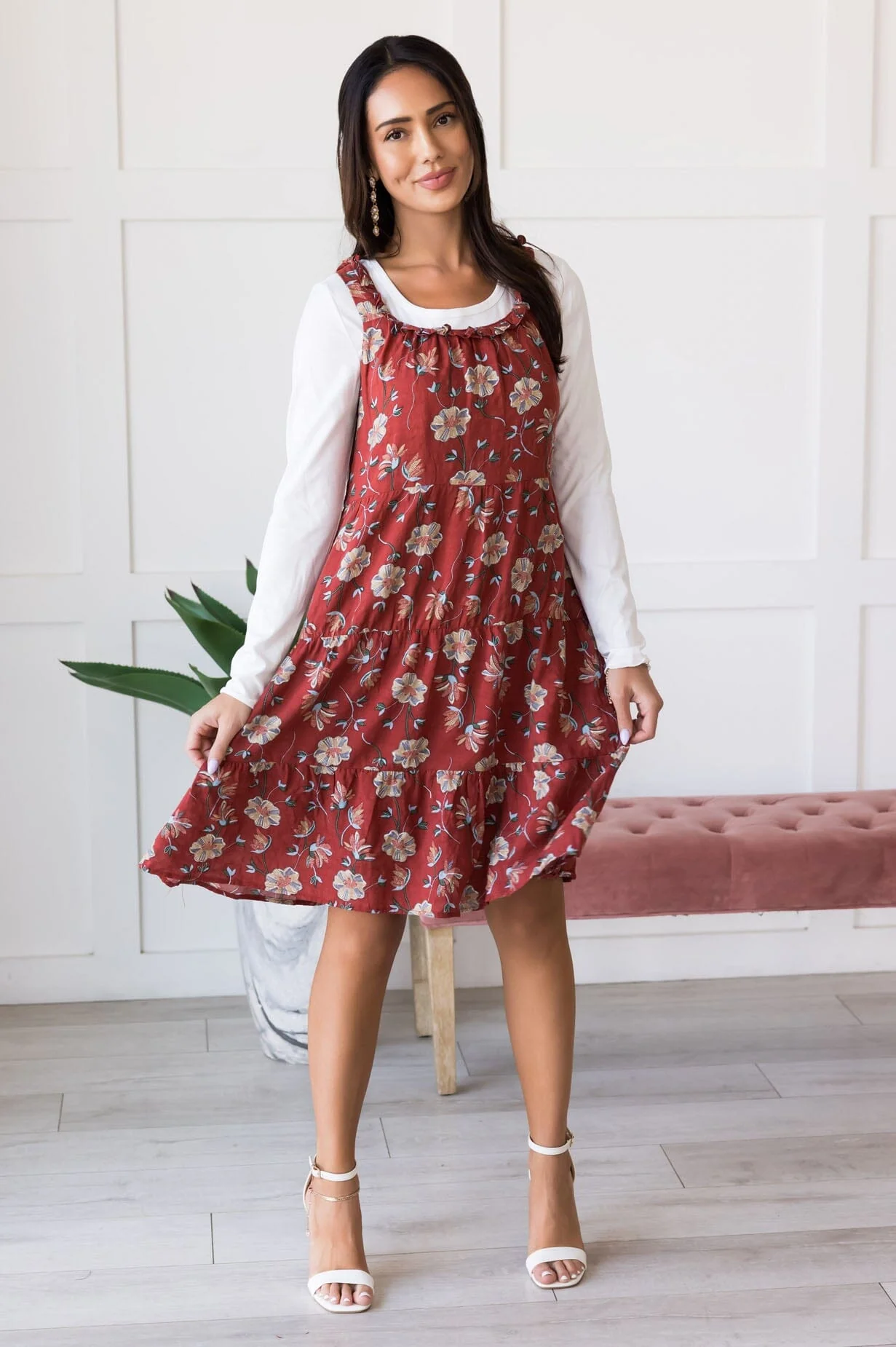 The Maddie Embroidered Petals Dresses - XNAUWBI