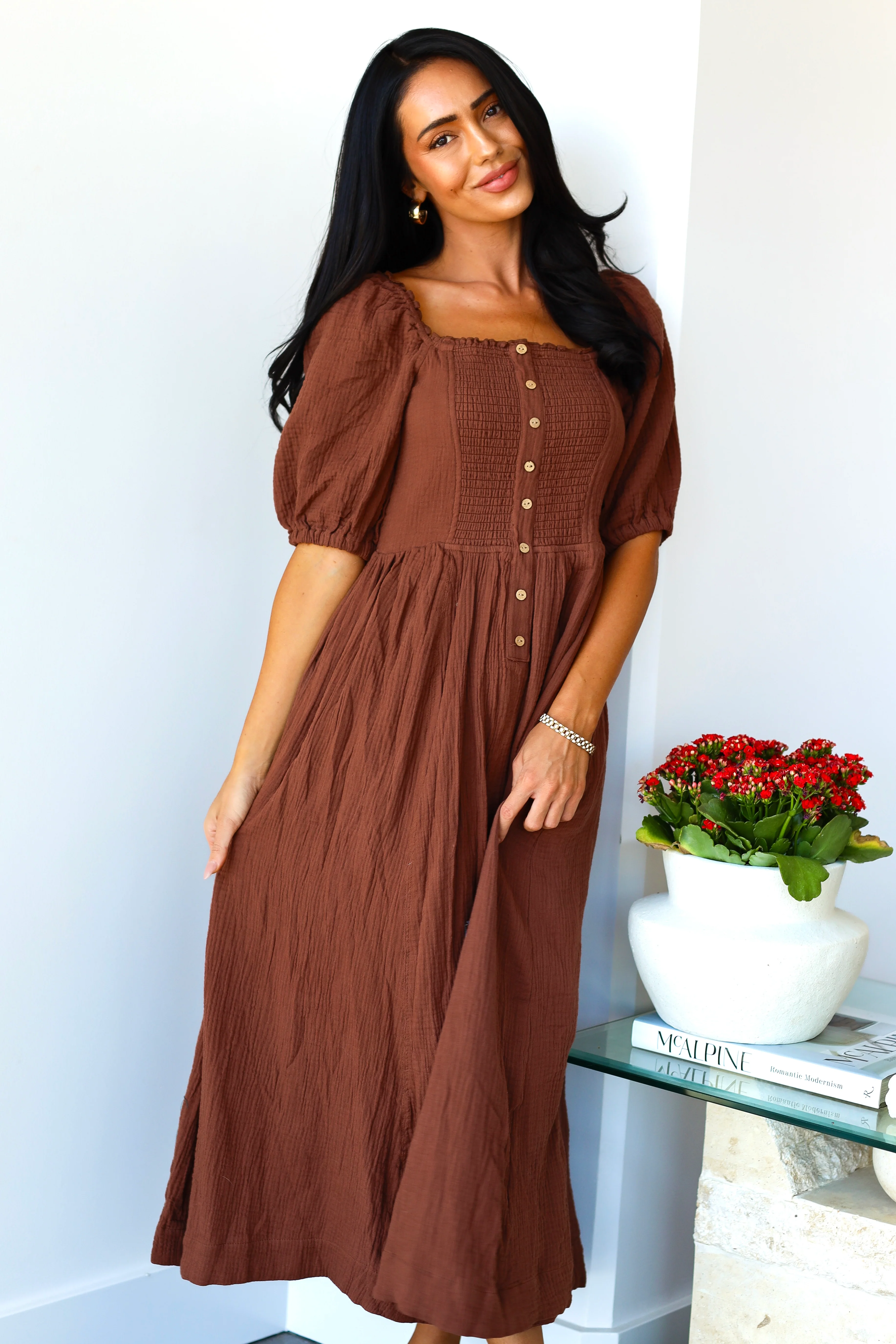 The Lylie Mocha Mousse Dresses - XNAUWBI
