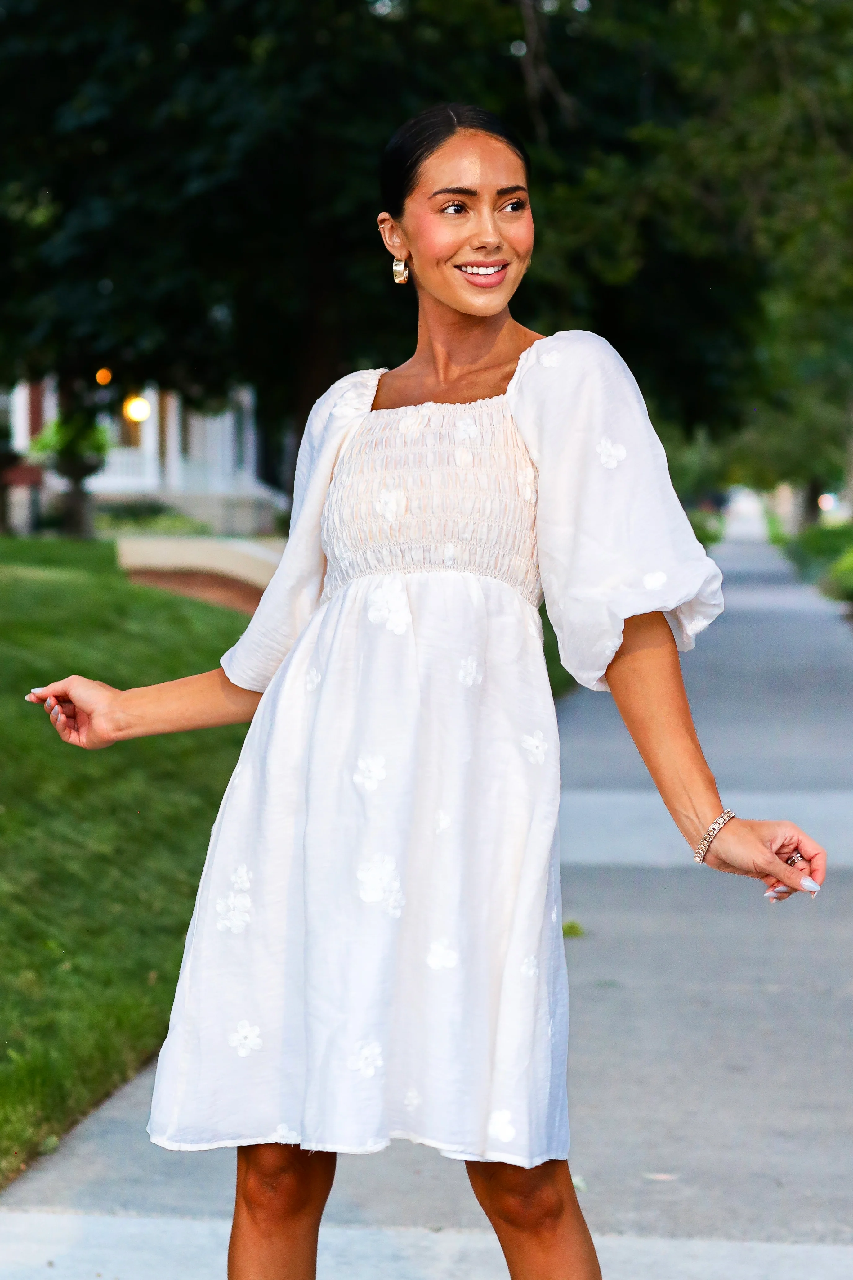 The Scotlynn Macadamia Dresses - XNAUWBI