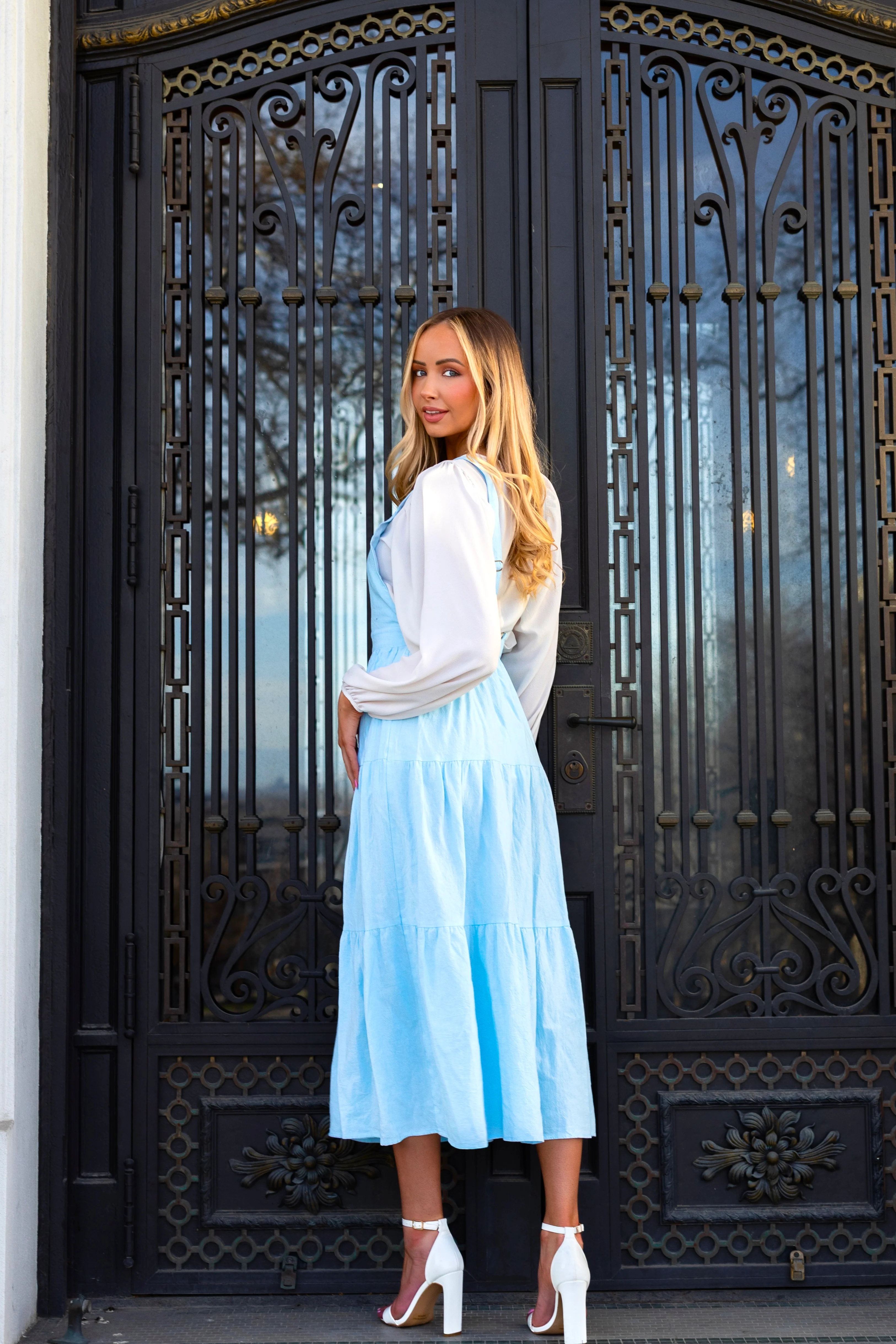 The Camdyn Pastel Blue Dresses - XNAUWBI