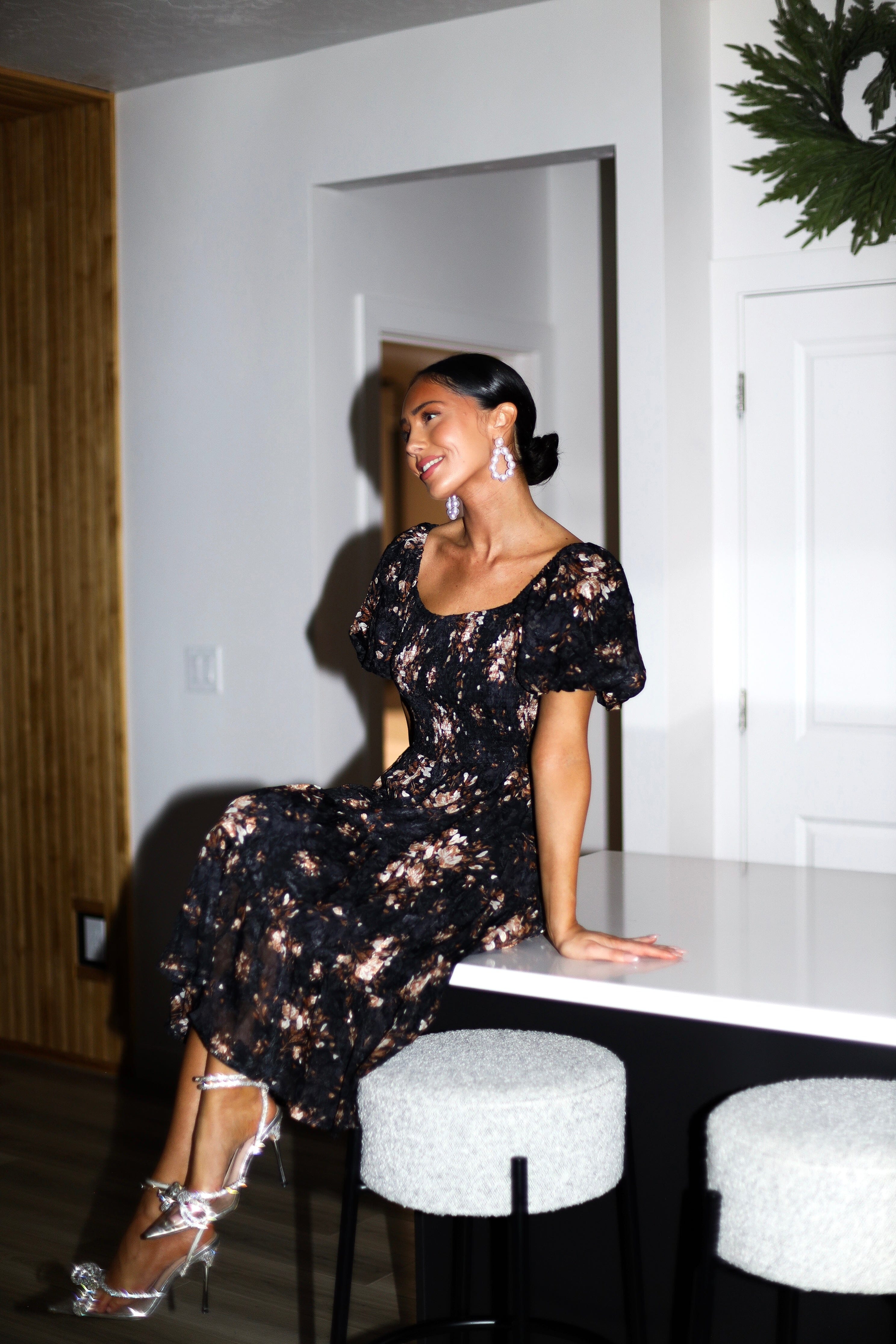 The Pennie Black/Chocolate Floral Dresses - XNAUWBI