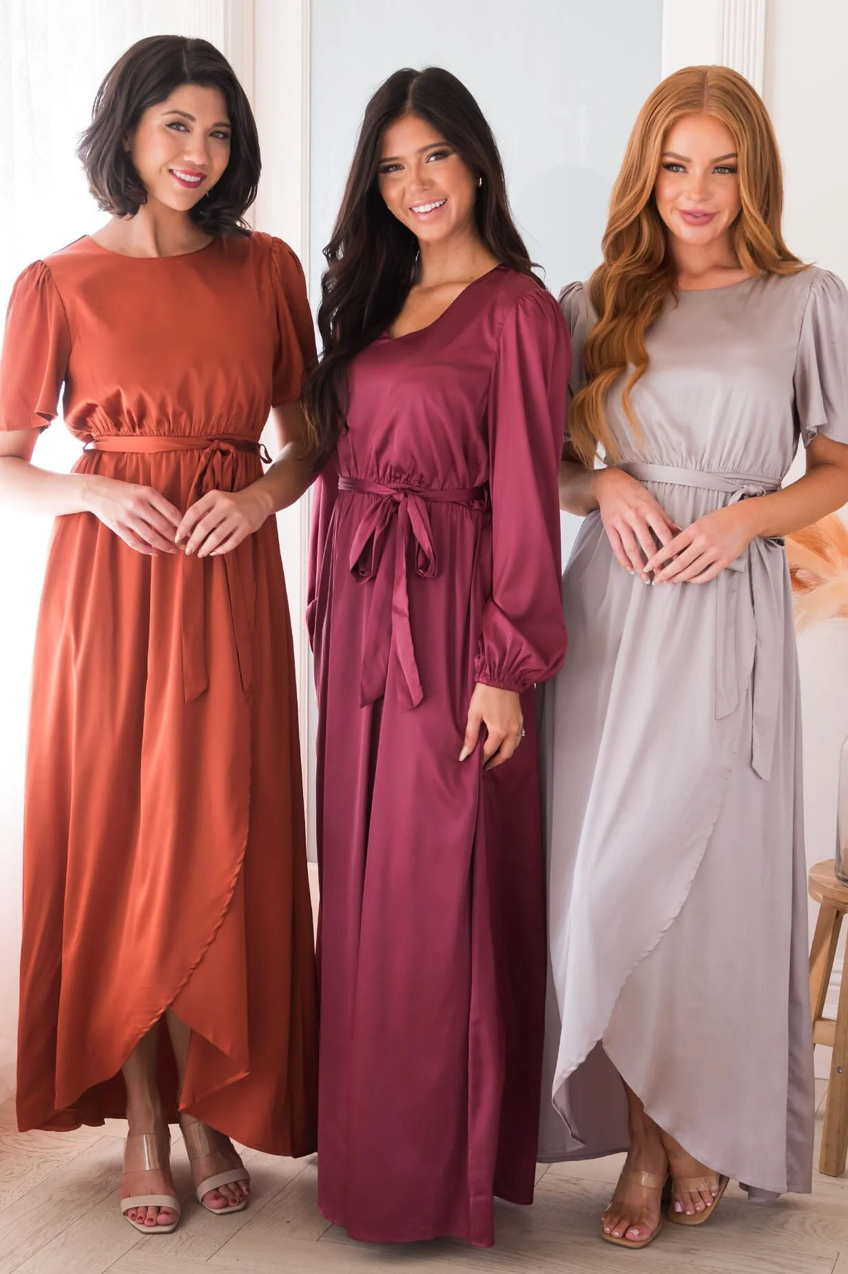 The Moiraine Plum Matte Satin Dresses - XNAUWBI