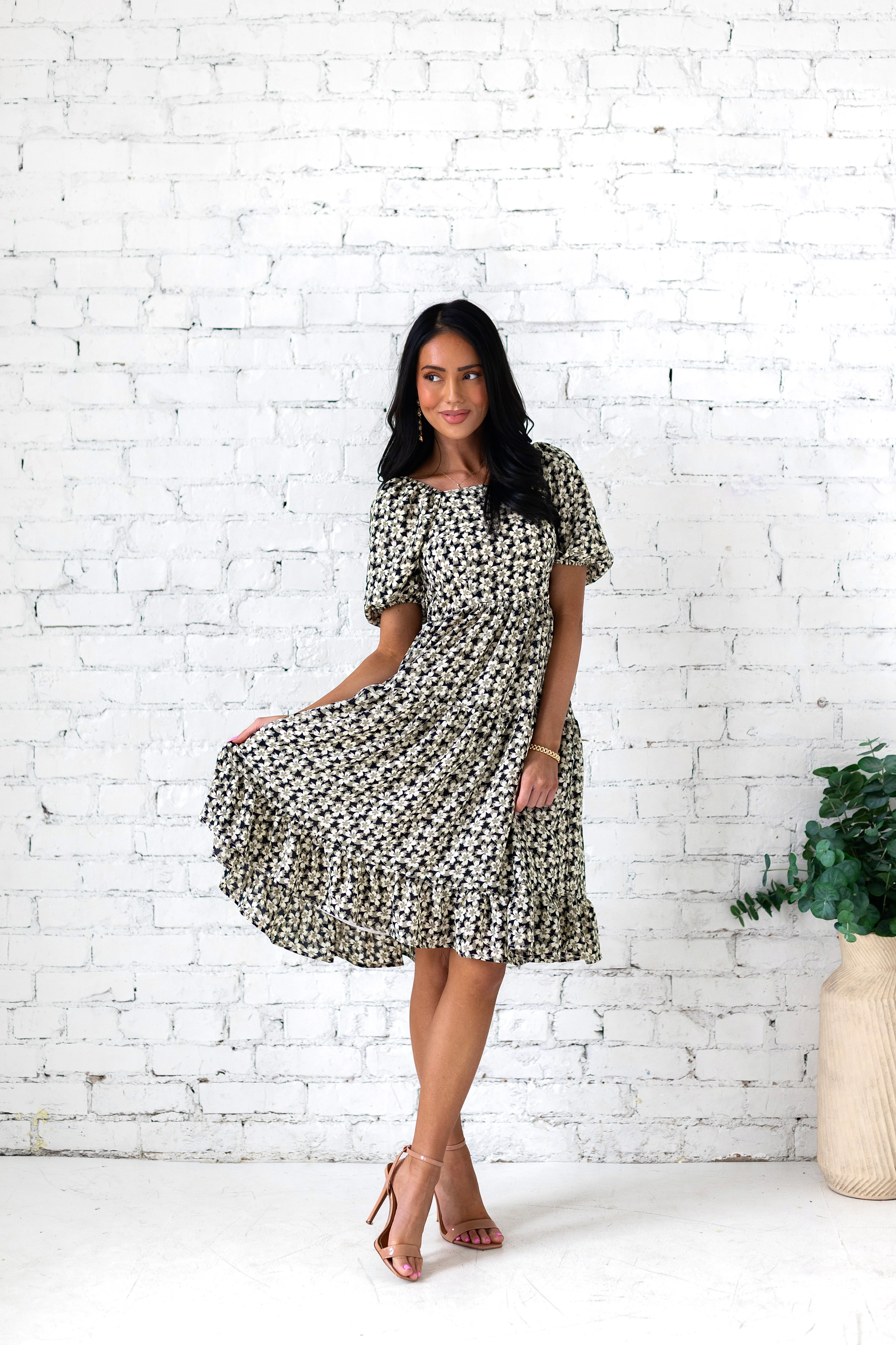 The Poppy Midnight Daisy Dresses - XNAUWBI