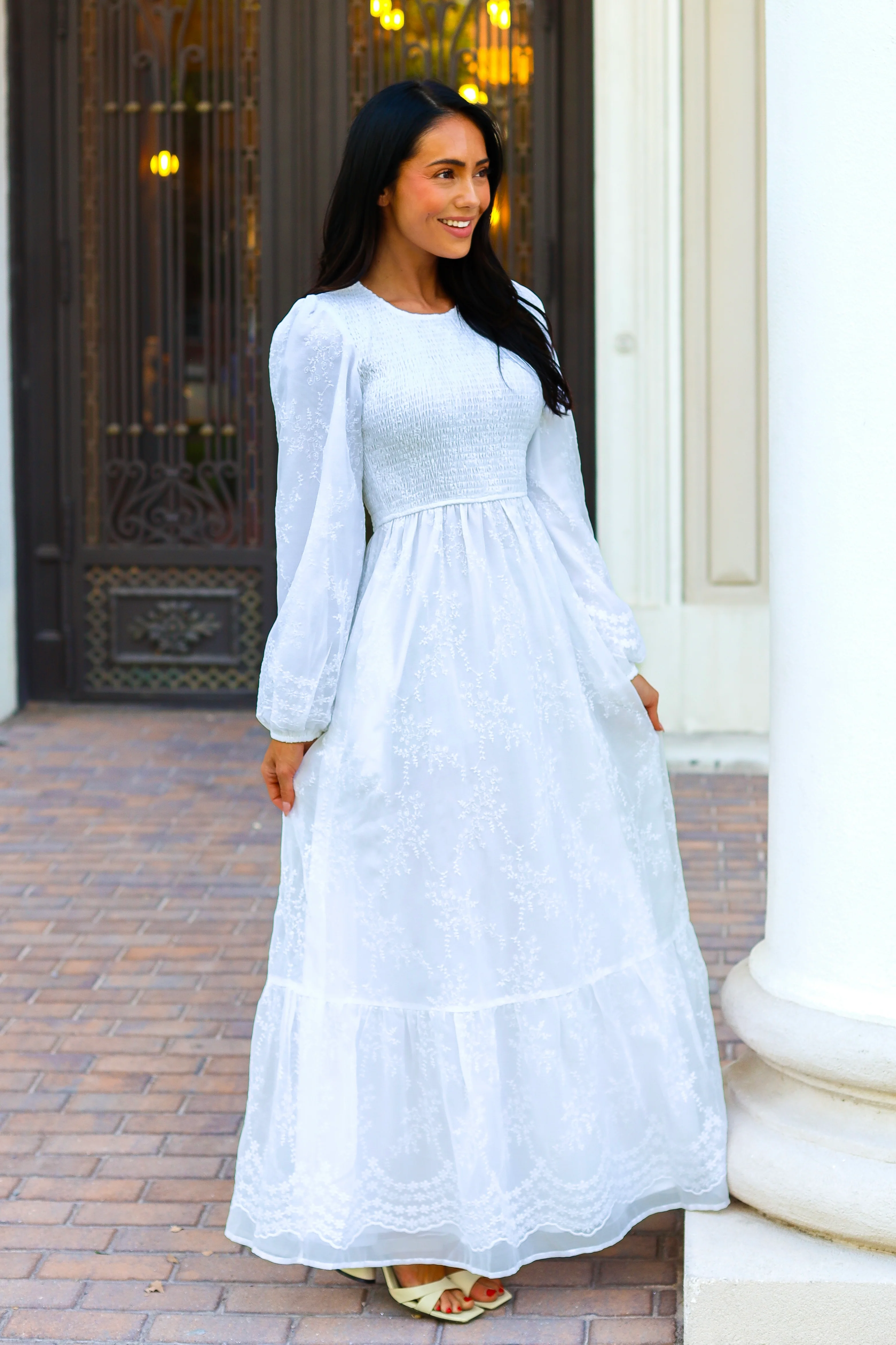 The Memrie Pure White Dresses - XNAUWBI