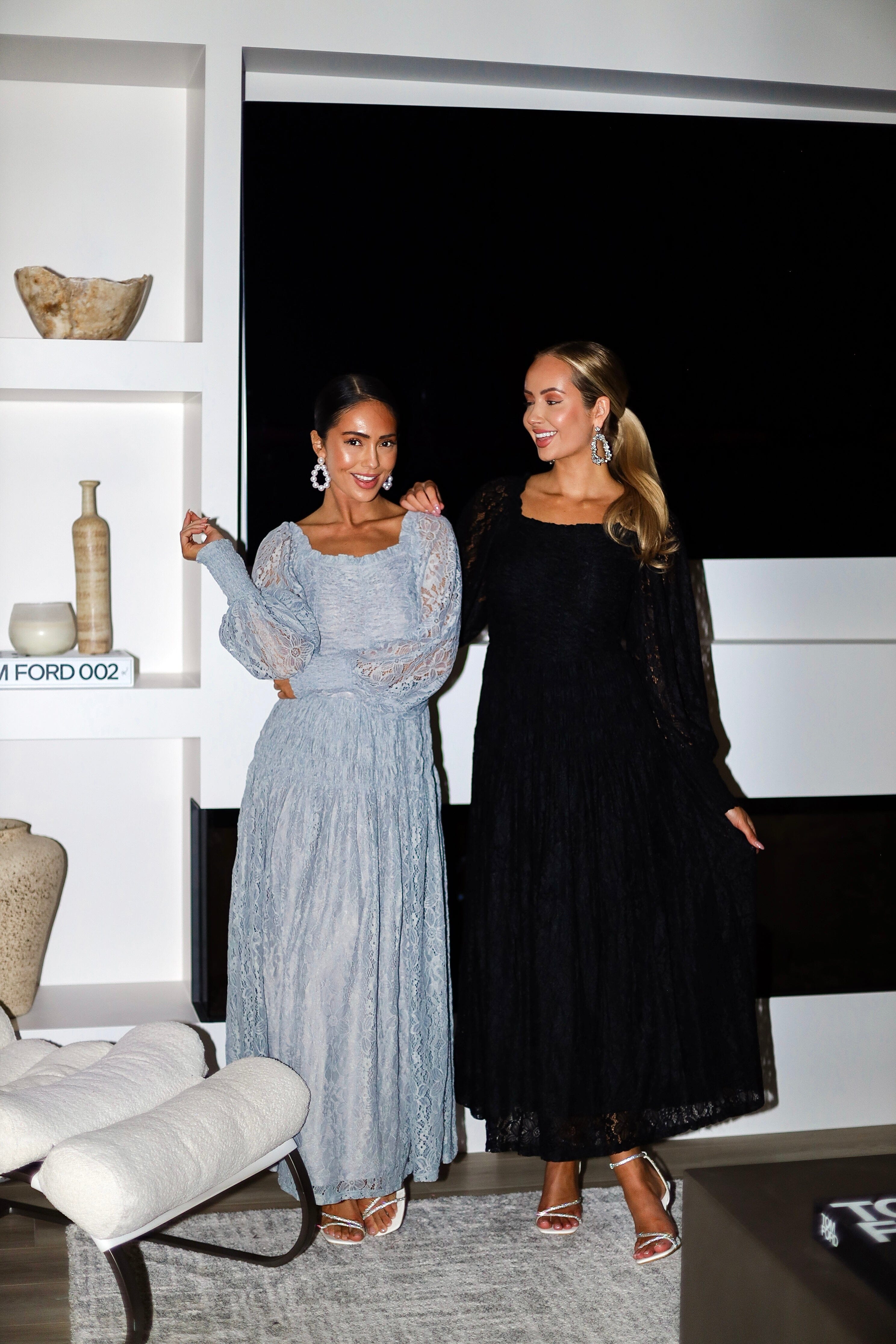 The Connie Grey Lace Dresses - XNAUWBI