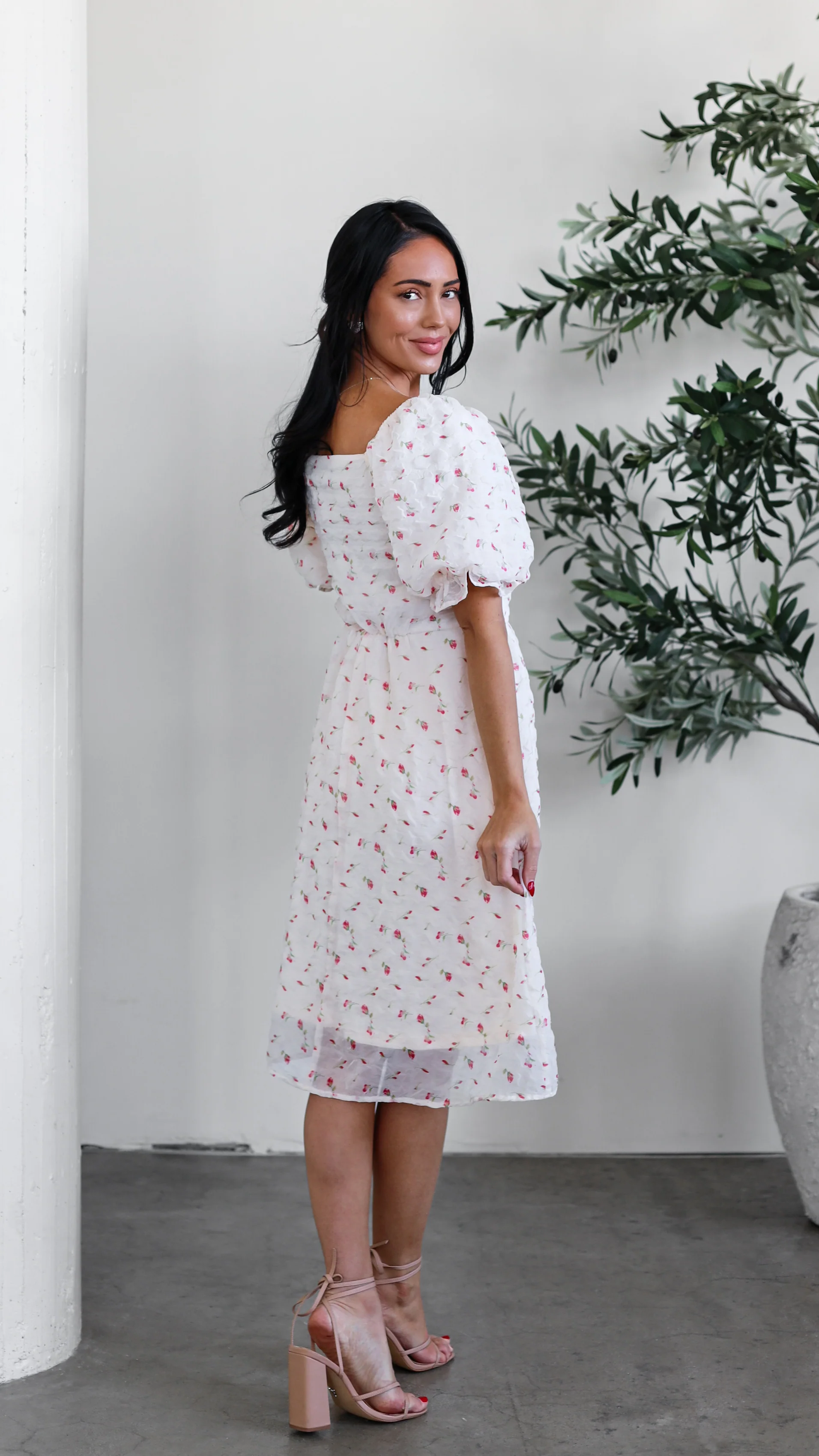 The Alta Raspberry Rose Dresses - XNAUWBI