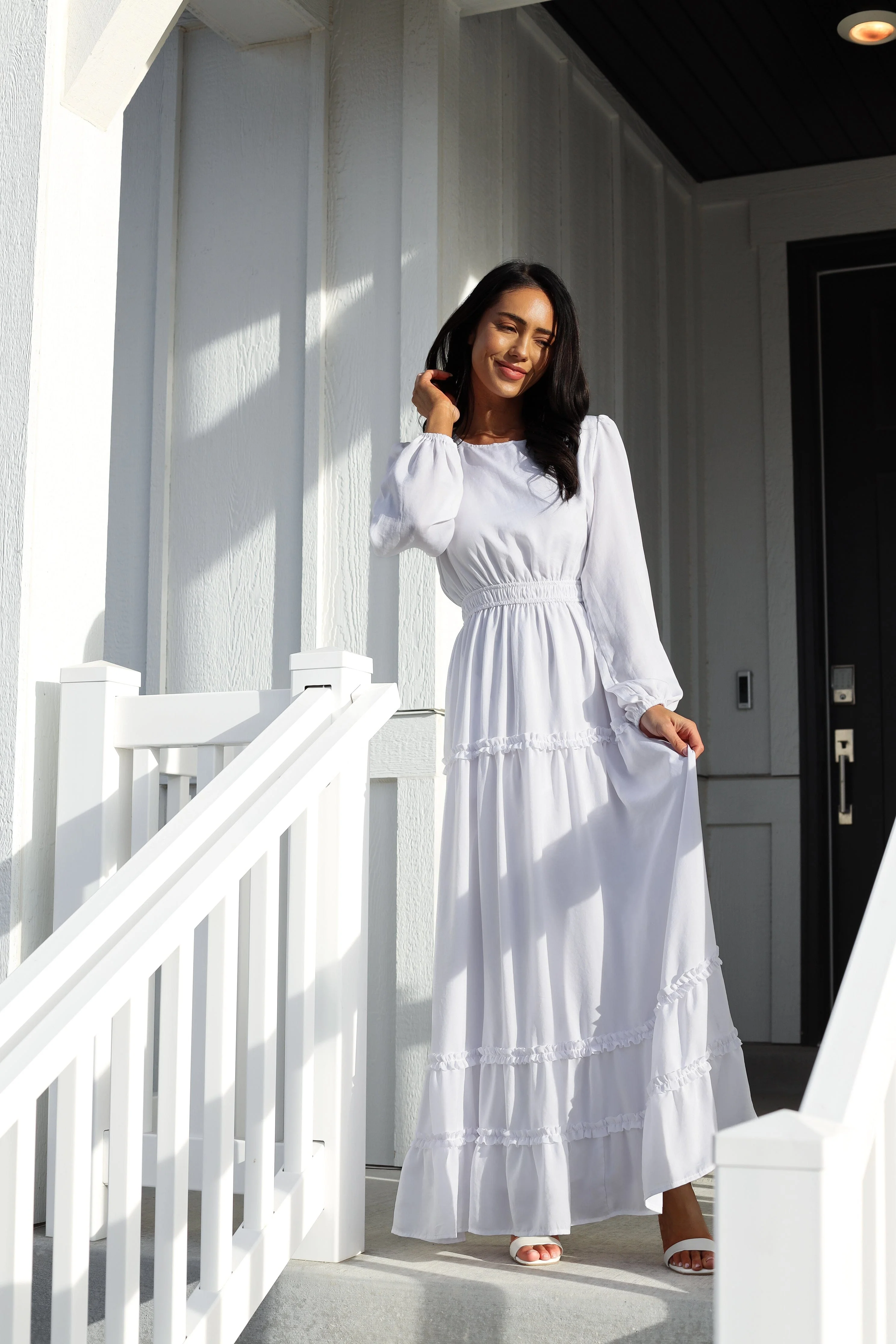 The Arwin White Dresses - XNAUWBI