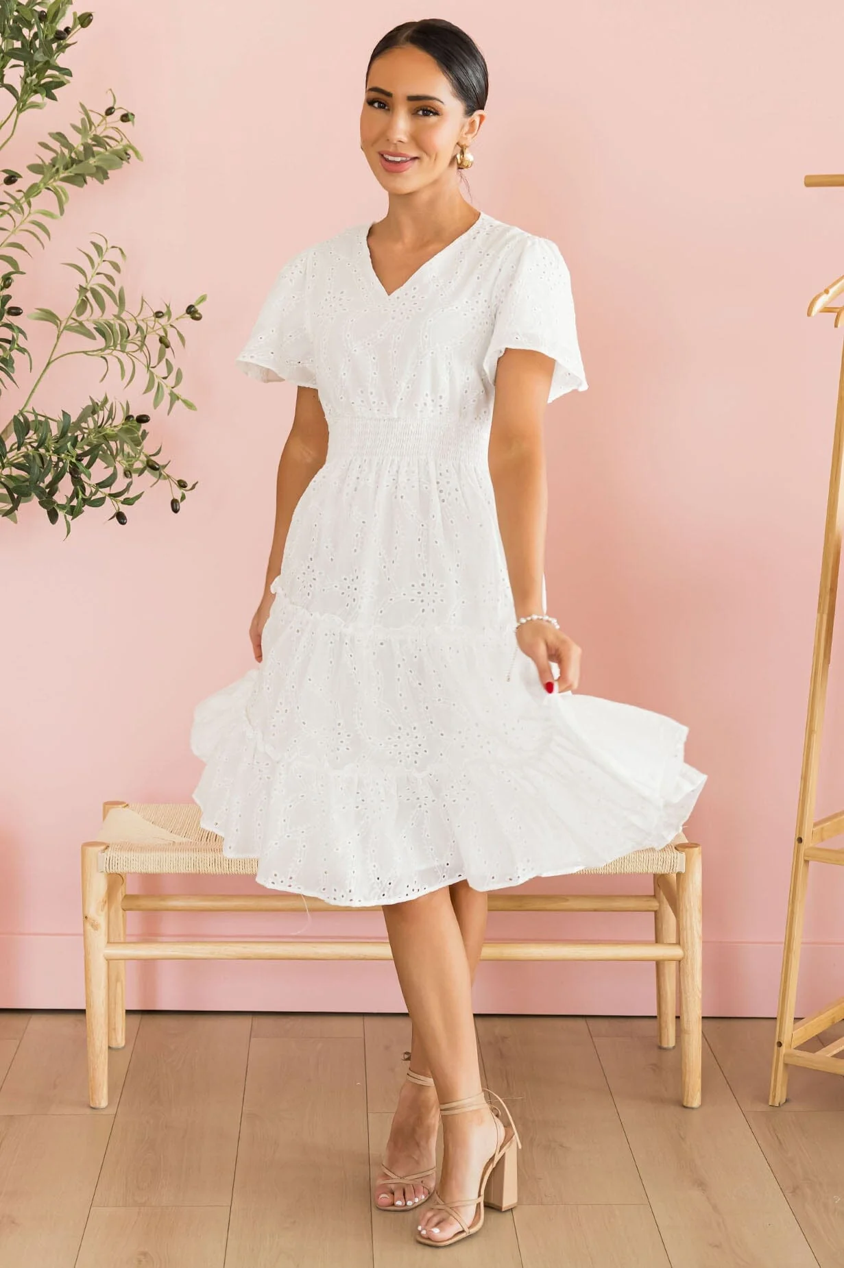 The Jackie White Eyelet Dresses - XNAUWBI